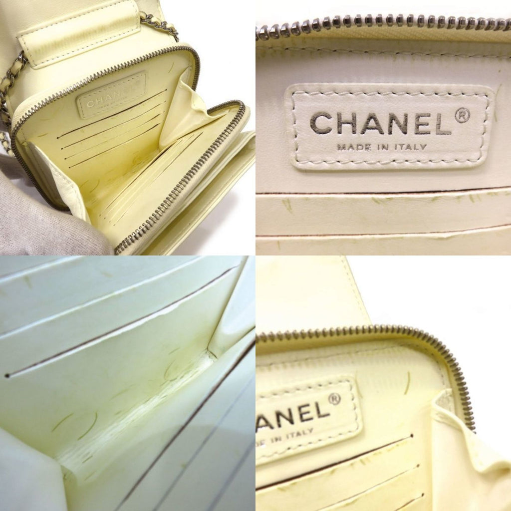 CHANEL matelasse turn lock chain shoulder bag pouch wallet white 16 series