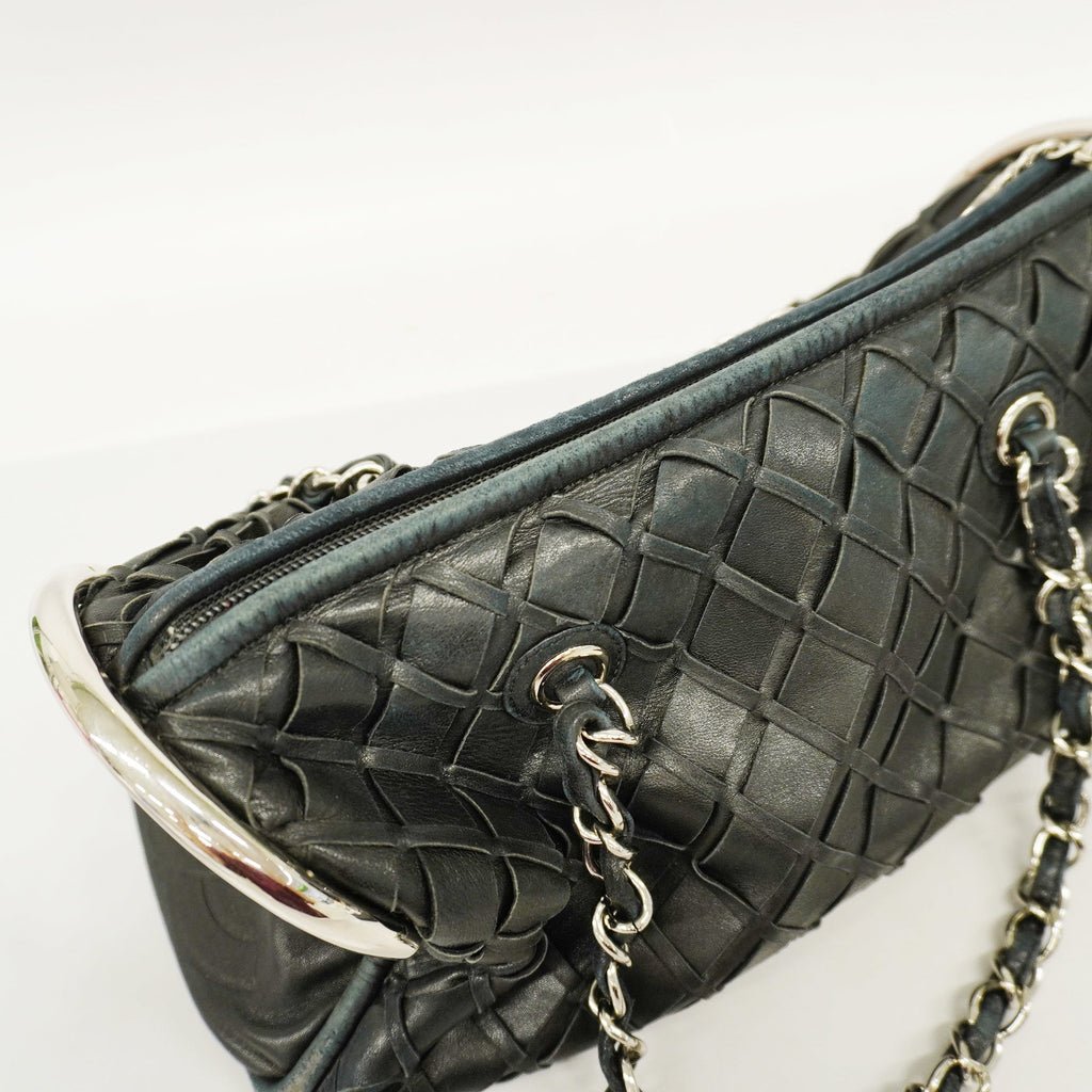 CHANELAuth  Bubble Quilt Chain Shoulder Women's Leather Shoulder Bag