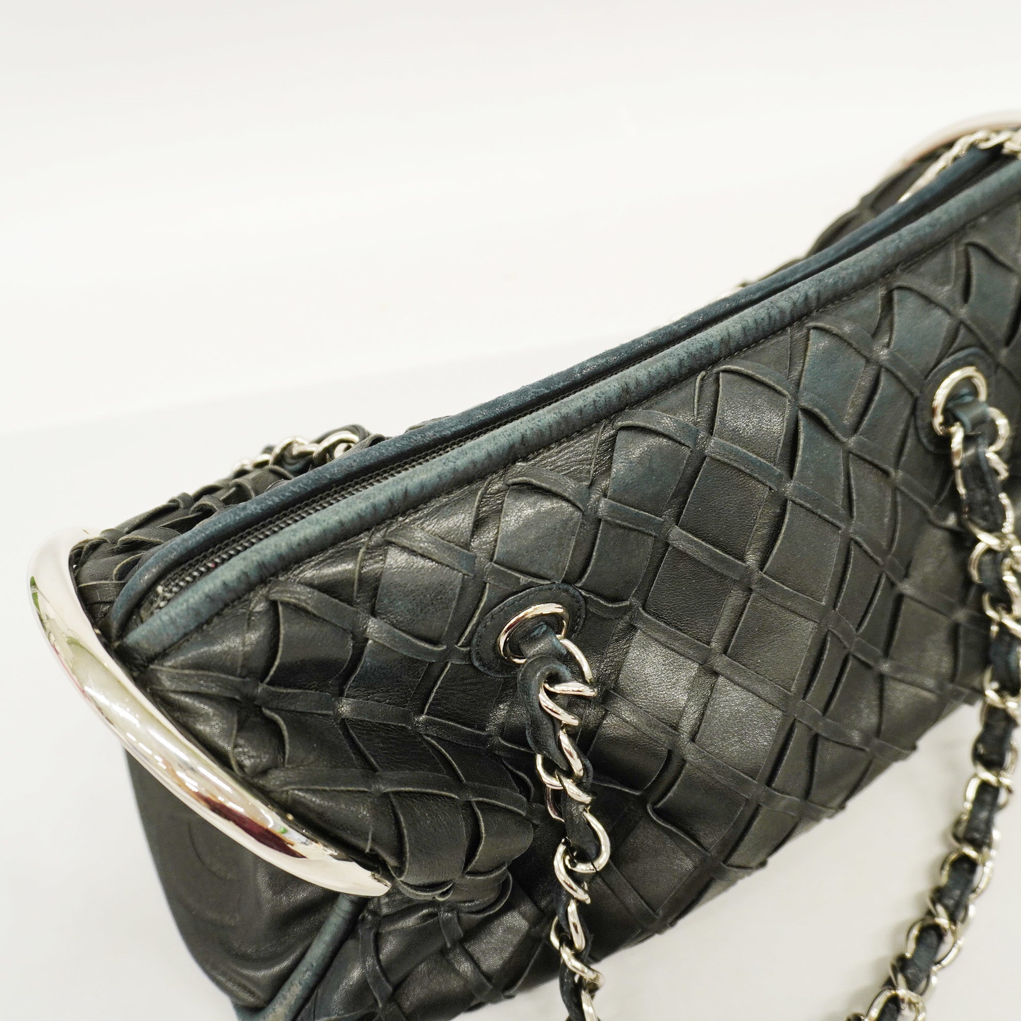 CHANELAuth  Bubble Quilt Chain Shoulder Women's Leather Shoulder Bag