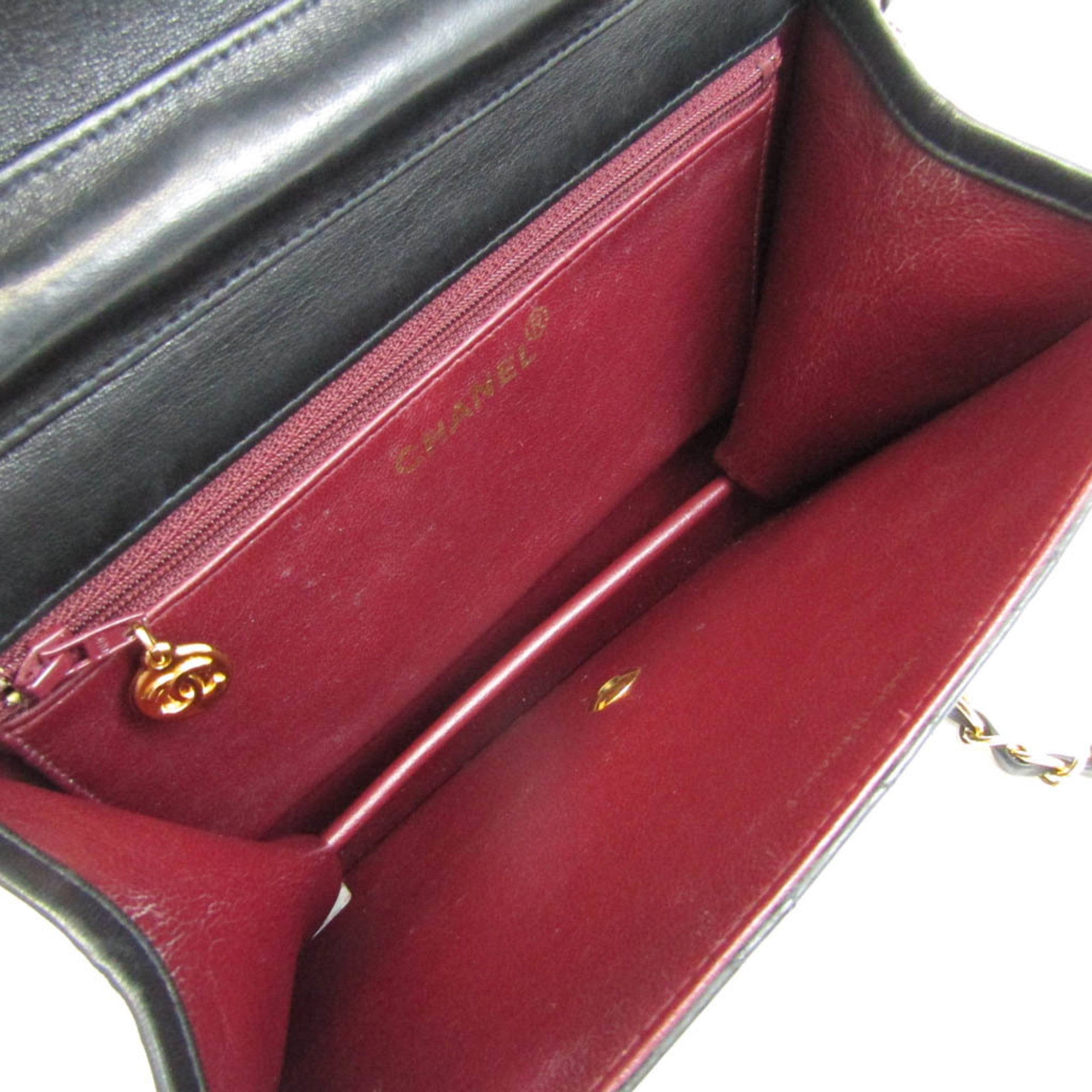 CHANEL Matelasse A03569 Women's Leather Shoulder Bag