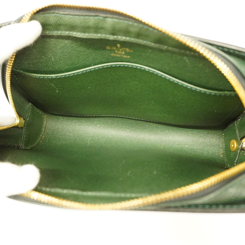 LOUIS VUITTONAuth  Taiga Baikal M30184 Men's Clutch Bag Episea