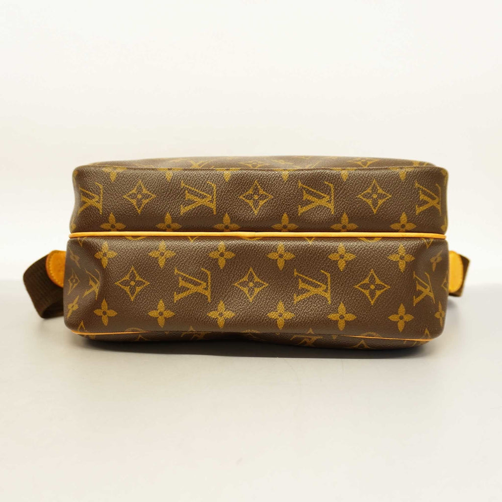 LOUIS VUITTONAuth  Monogram Reporter PM M45254 Women's Shoulder Bag