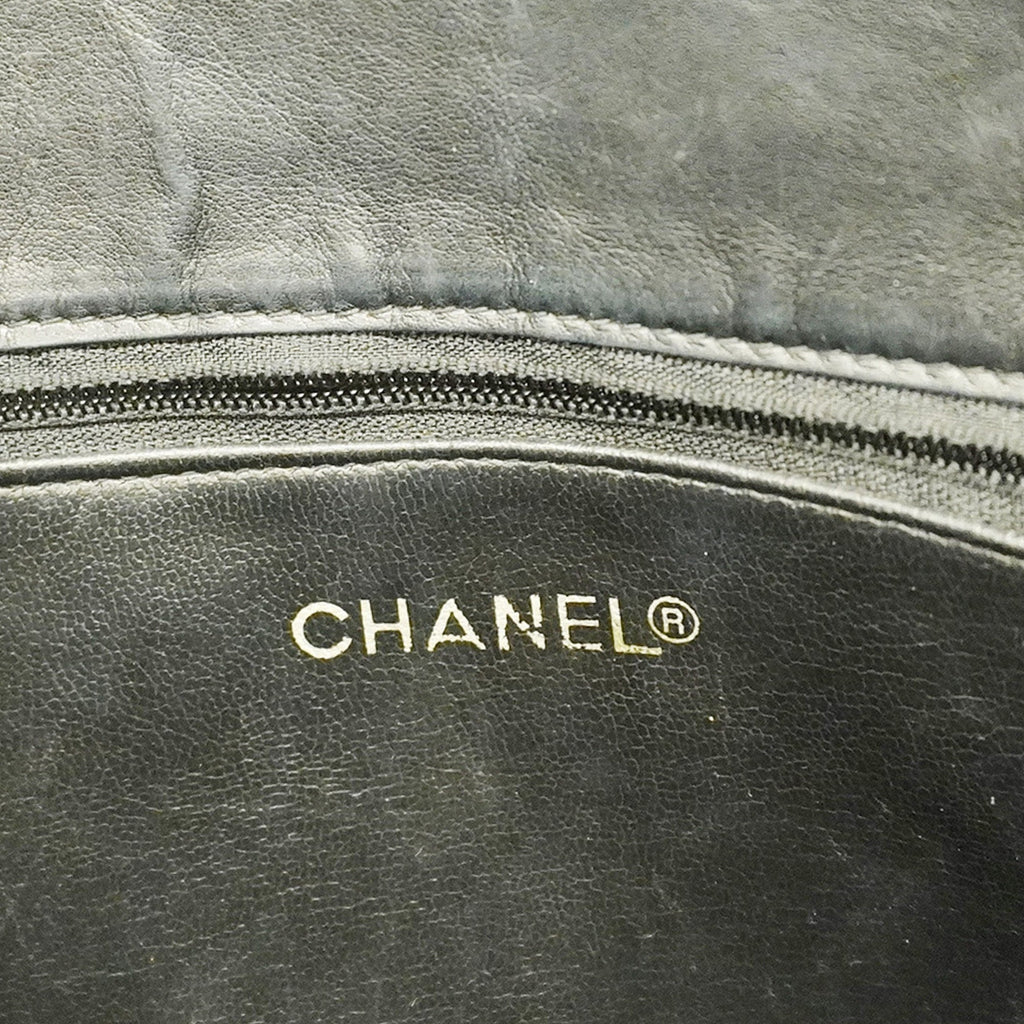 CHANEL  Matelasse Chain Shoulder Leather Shoulder Bag Black