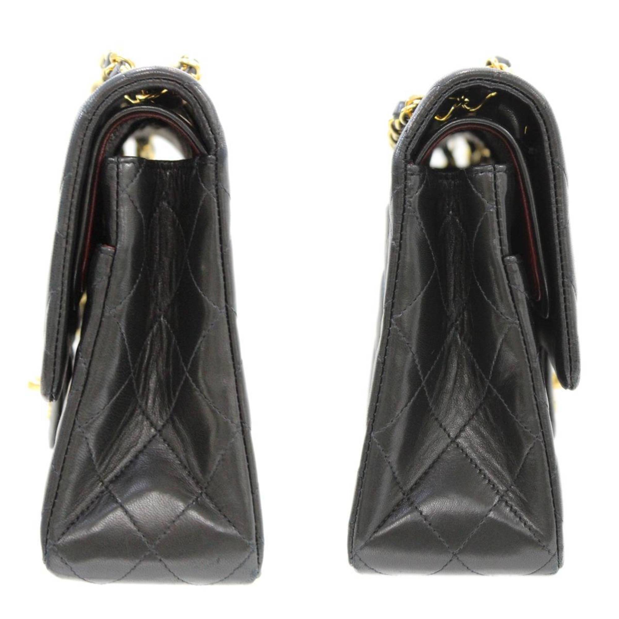 CHANEL matelasse lambskin chain shoulder bag double flap