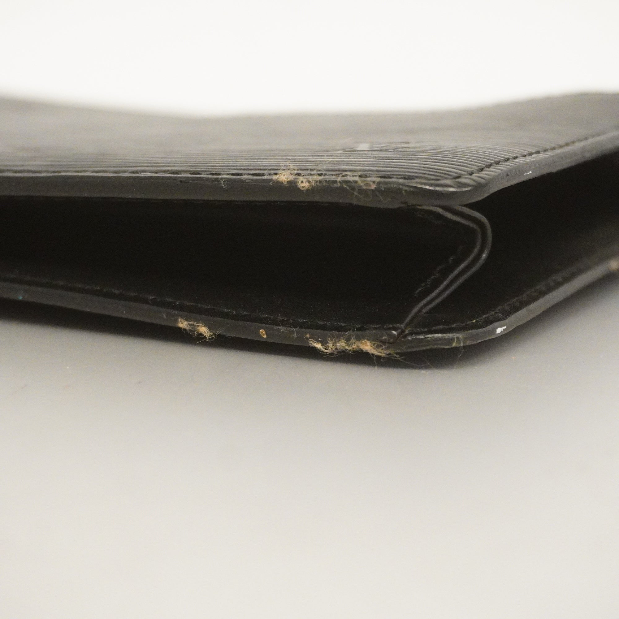 LOUIS VUITTONAuth  Epi Pochette Homme M52522 Women's Clutch Bag Noir