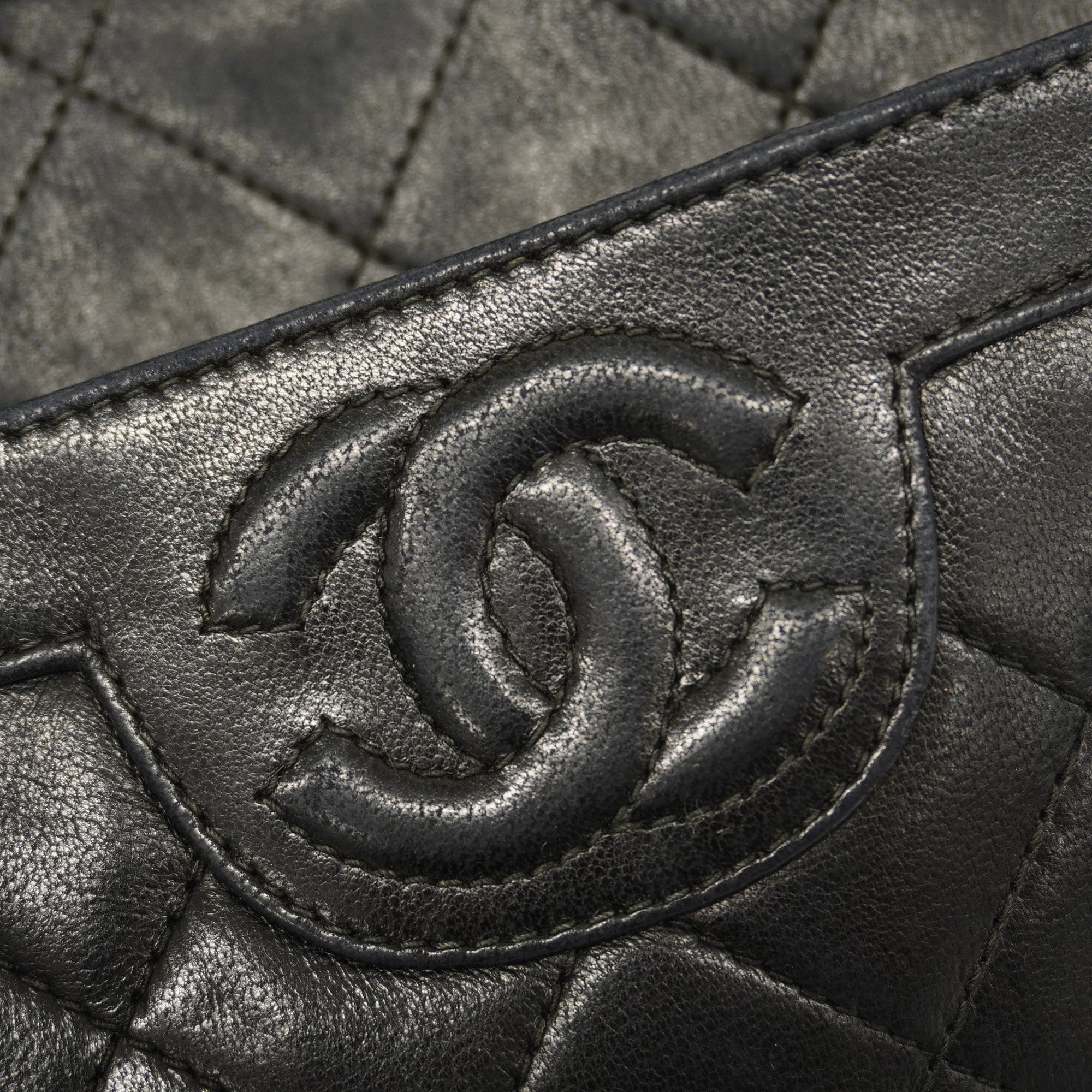 CHANELAuth  Matelasse Chain Shoulder With Fringes Leather Shoulder Bag Black