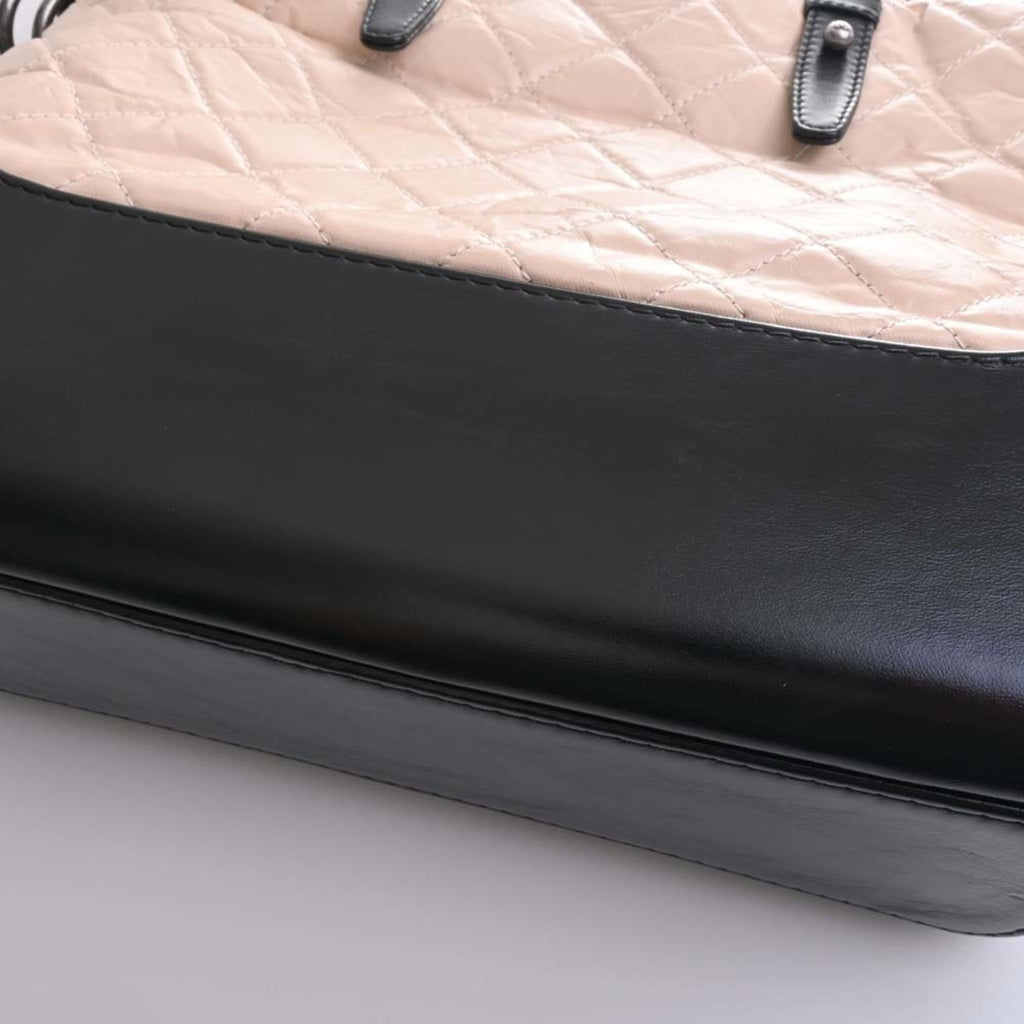CHANEL Leather Gabriel de Cocomark Shoulder Bag Beige/Black Ladies