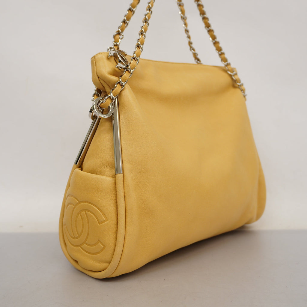 CHANELAuth  Matelasse Chain Shoulder Lambskin Women's Leather Shoulder Bag Beige