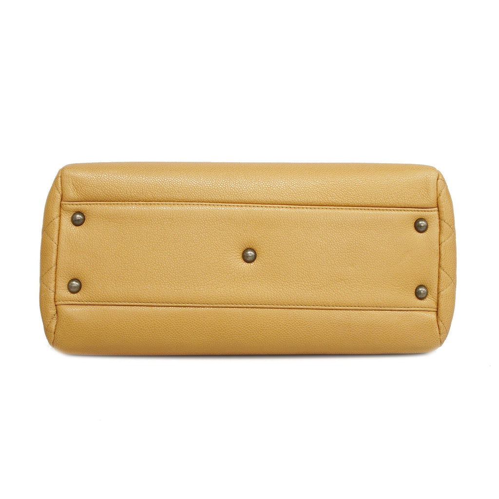 CHANEL[3ca0362]   tote bag chain shoulder caviar skin beige