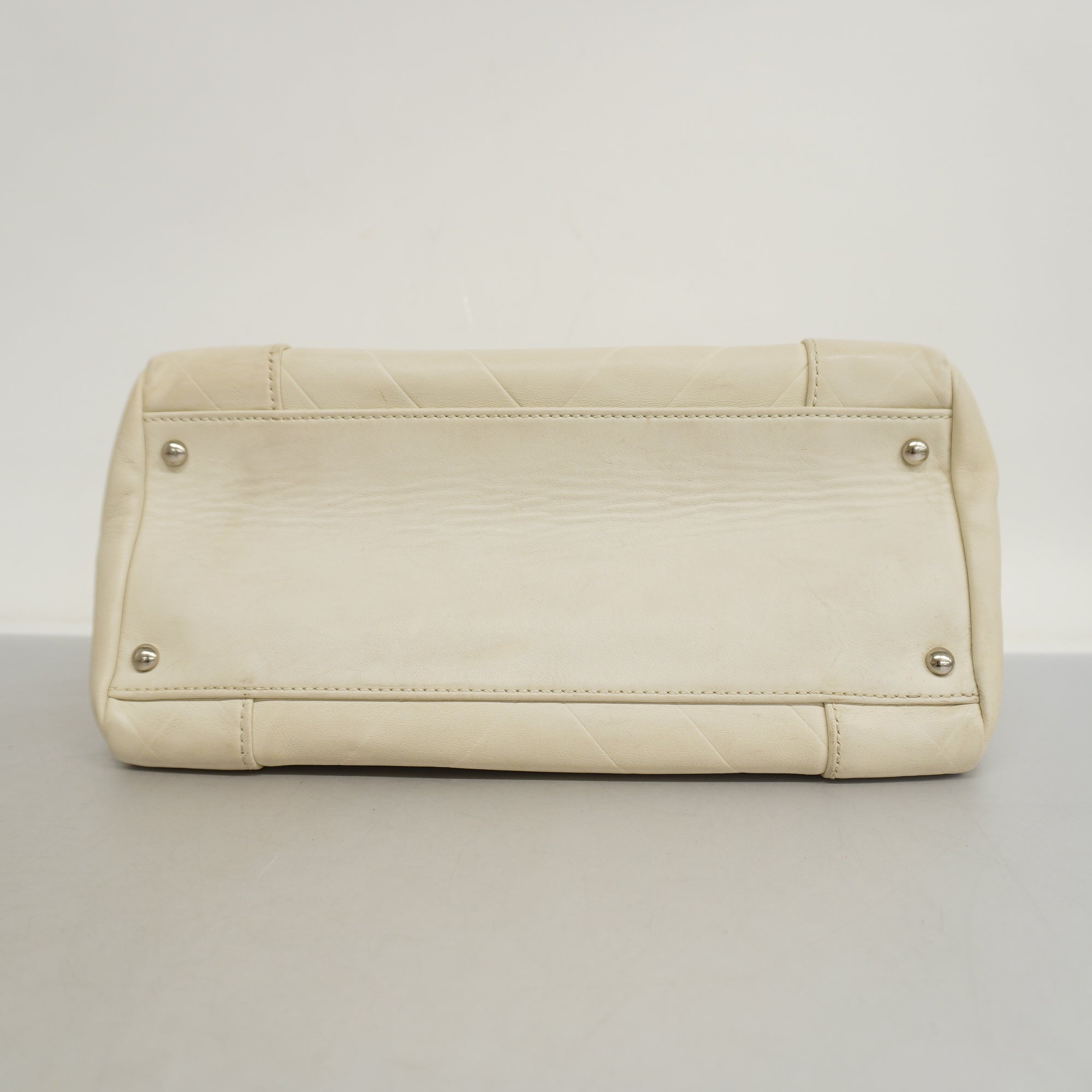 CHANEL  V Stitch Women's Leather Handbag White