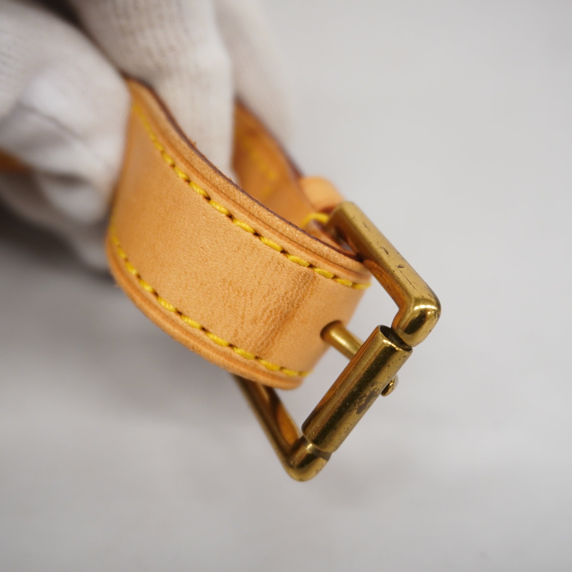 LOUIS VUITTON Auth  Monogram Pochette Croissant M51510 Shoulder Bag
