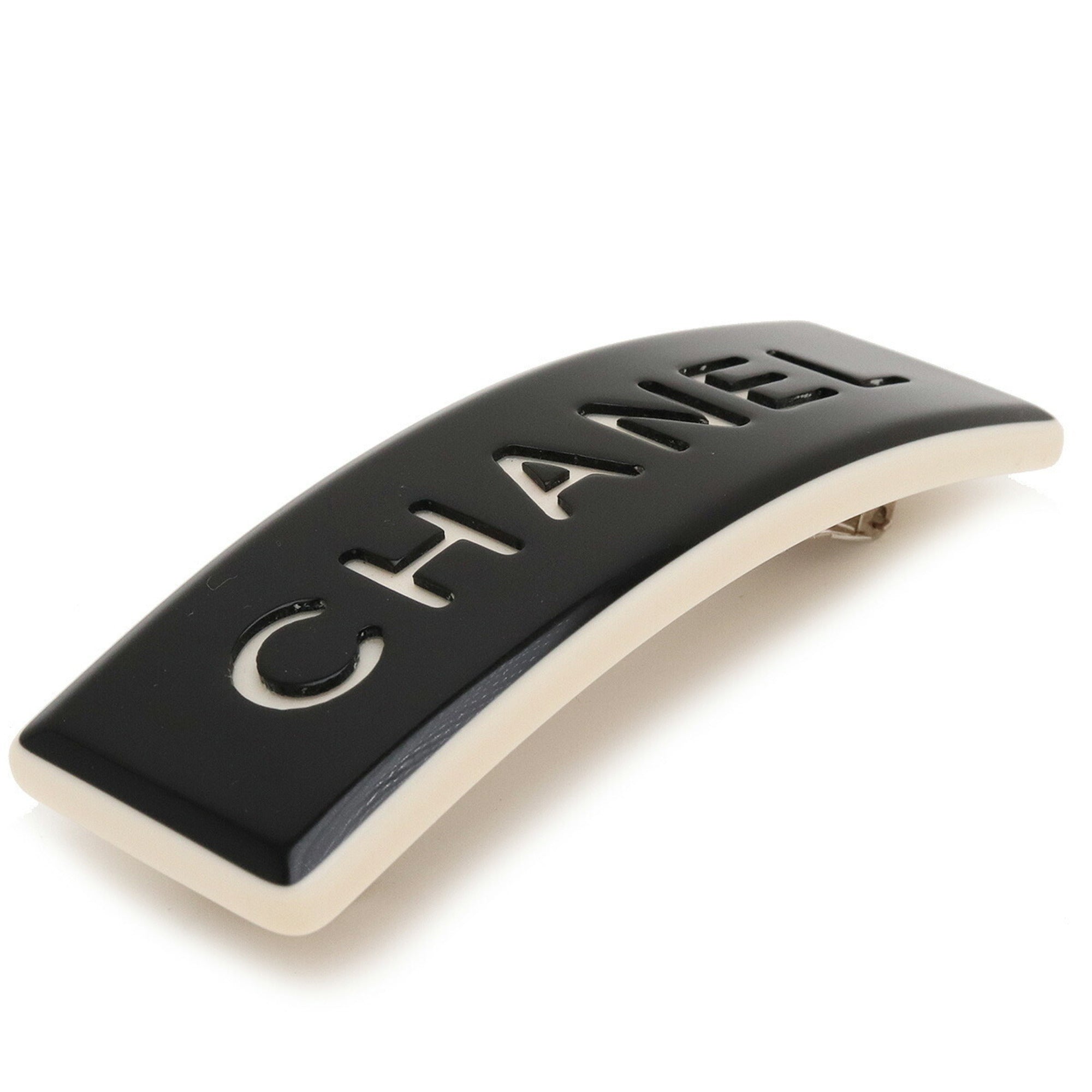 CHANEL Valletta hair clip bicolor black ivory white 99P