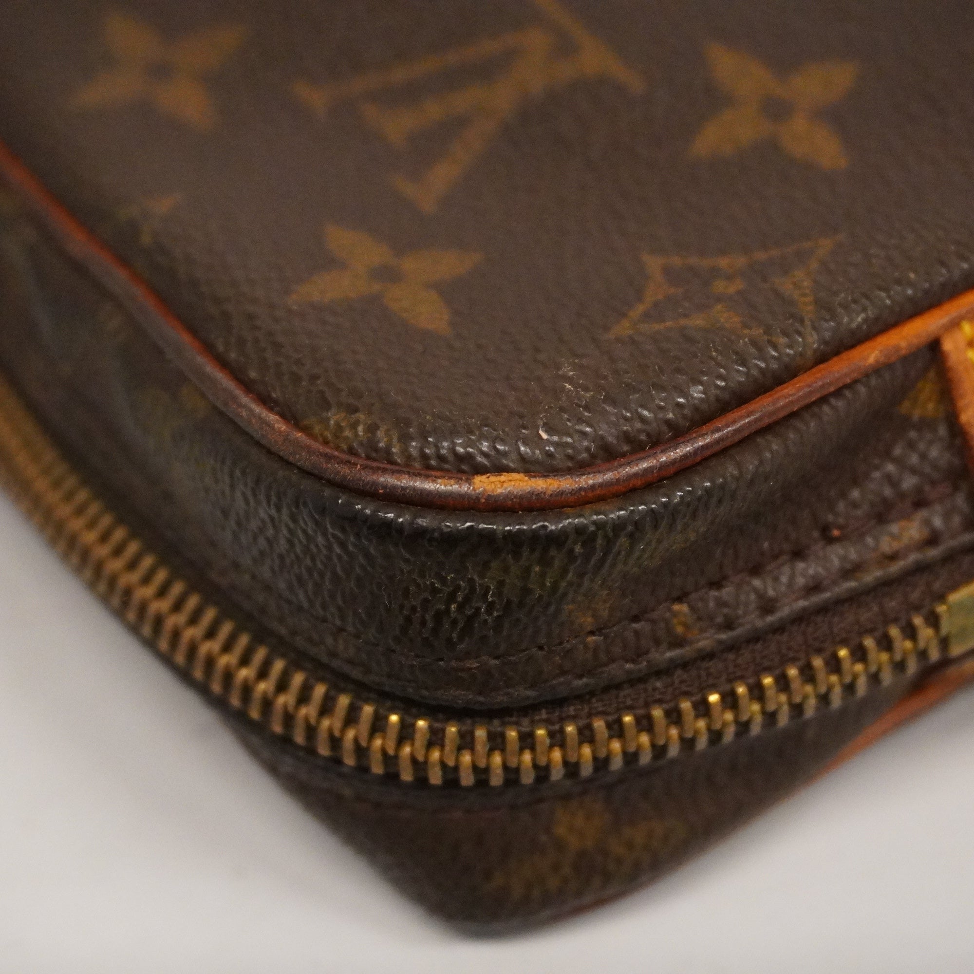 LOUIS VUITTONAuth  Monogram Marley Dragonne GM M51825 Women's Clutch Bag