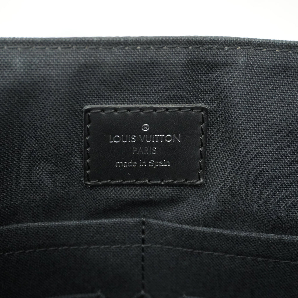 LOUIS VUITTONAuth  Damier Graphite District MM N41272 Men's Shoulder Bag