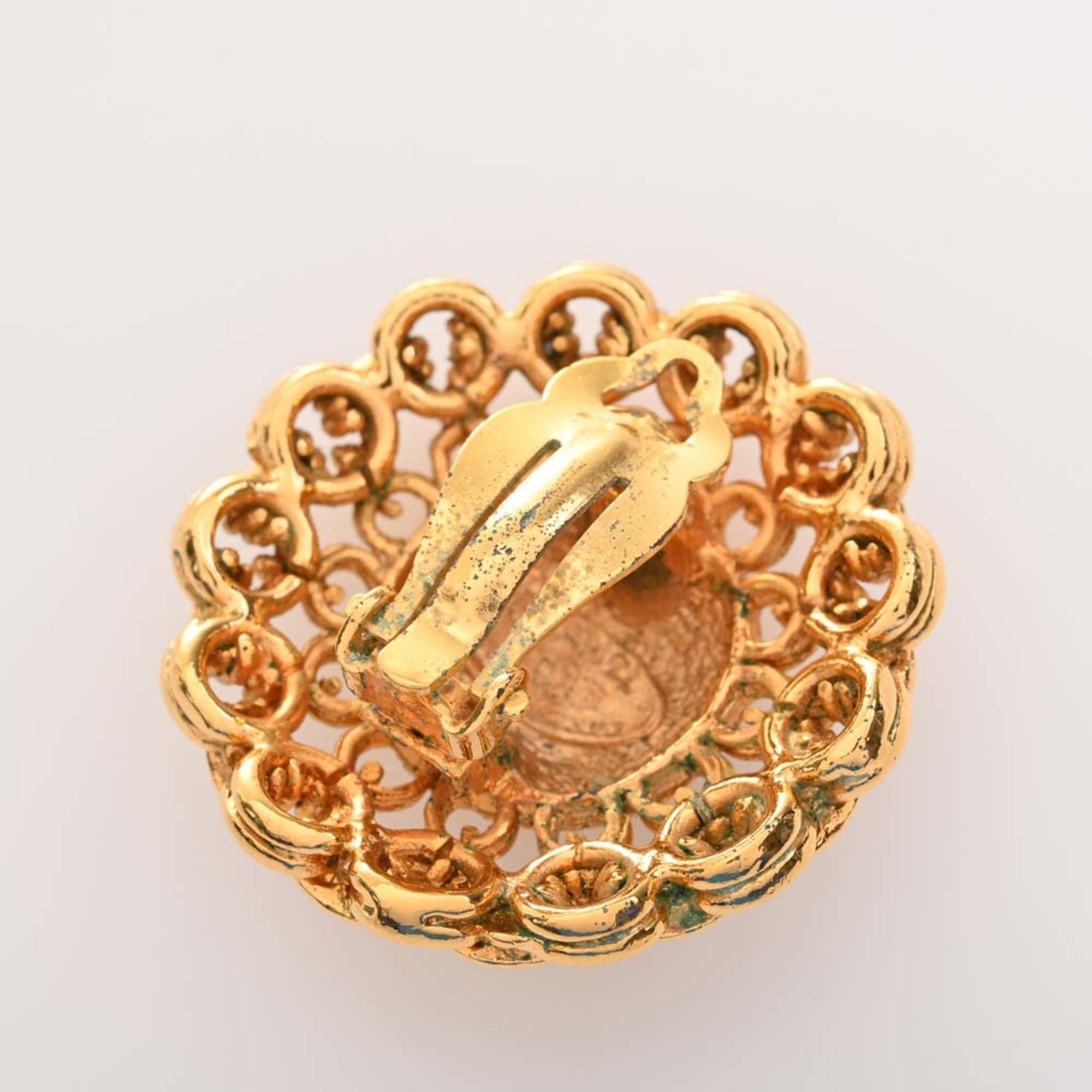 CHANEL round earrings gold ladies
