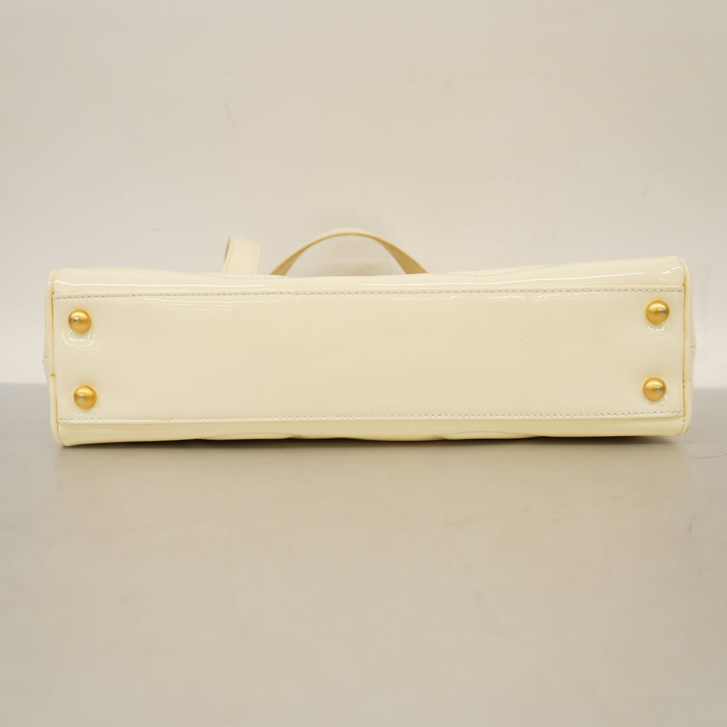 CHANELAuth  Triple Coco Women's Patent Leather Handbag Ivory