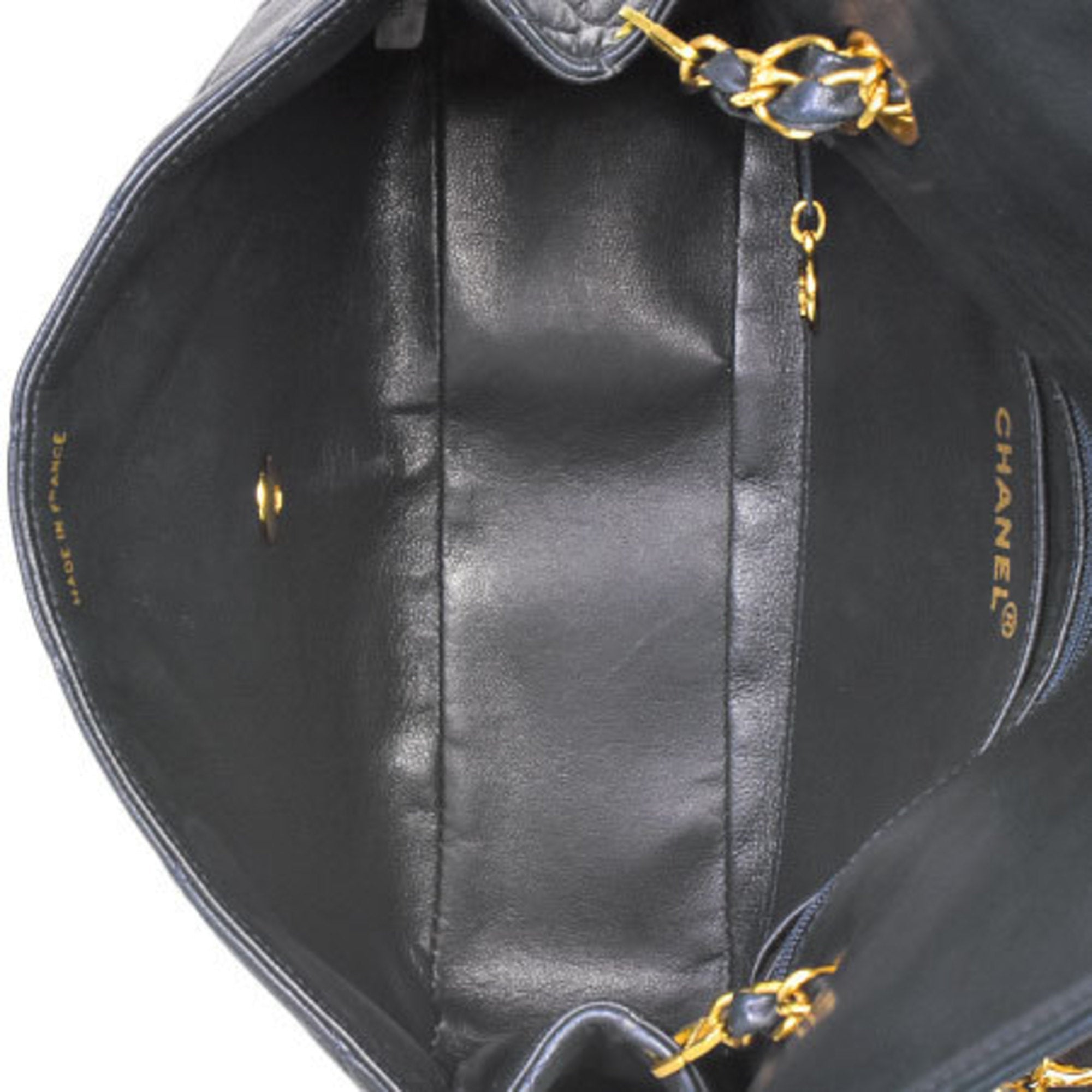 Chanel matelasse V flap knot chain handbag No. 3 here mark navy lambskin