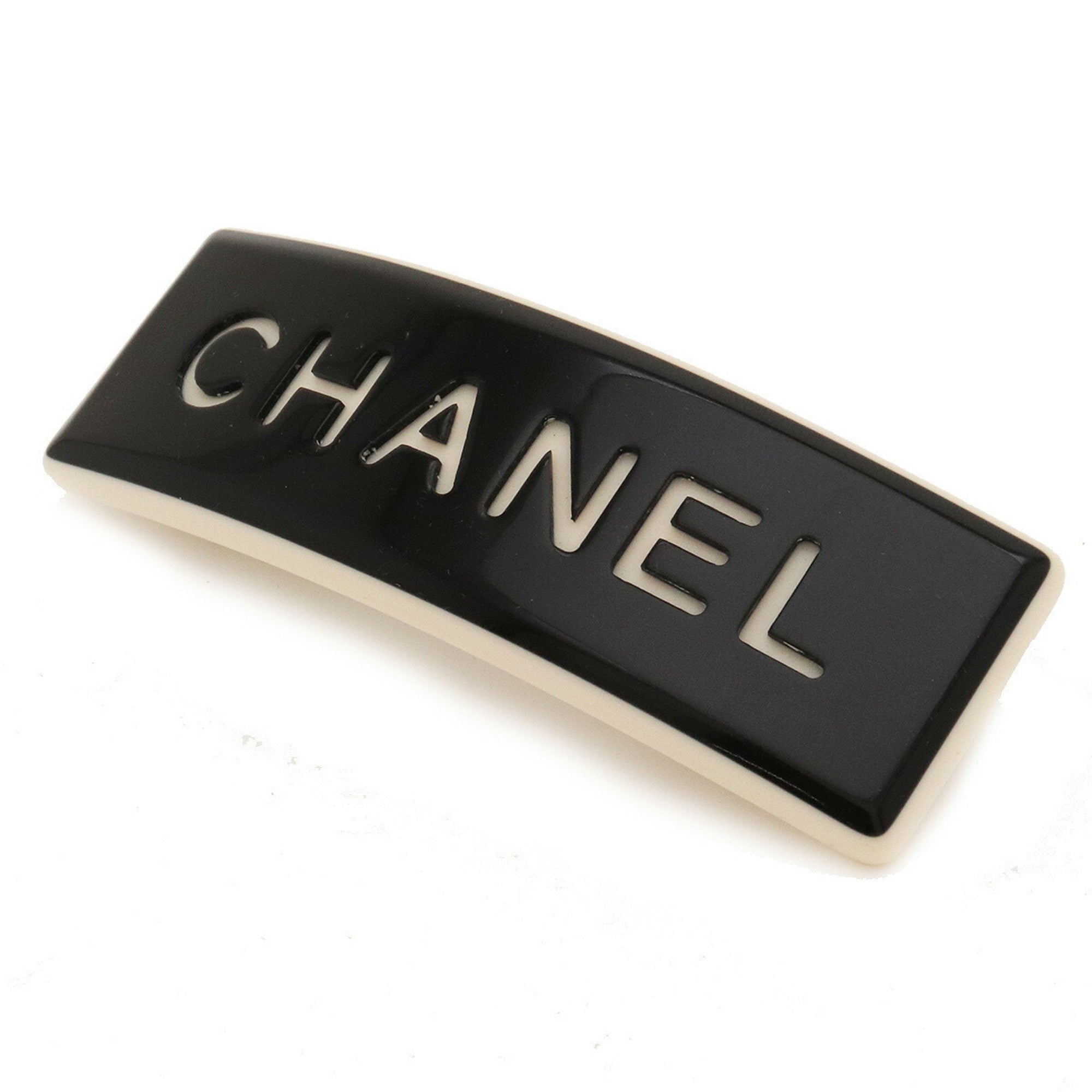 CHANEL Valletta hair clip bicolor black ivory white 99P