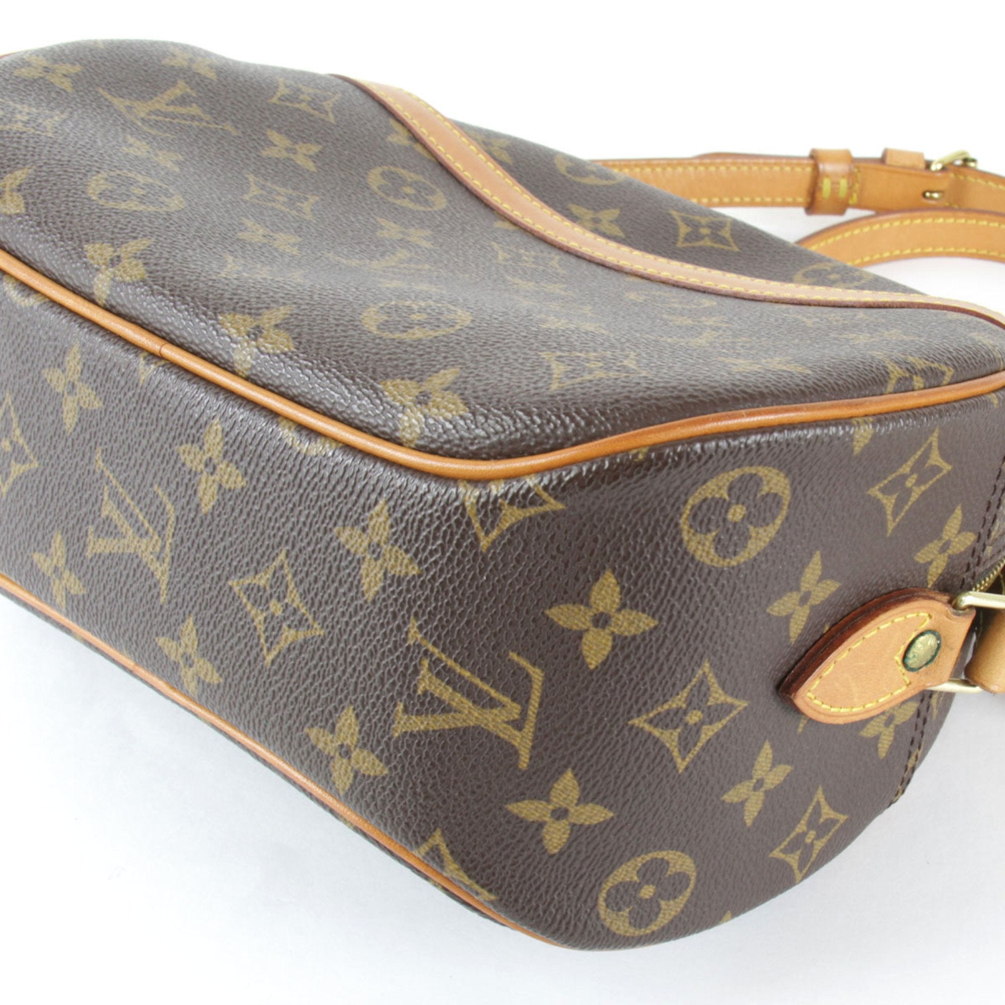 LOUIS VUITTON Blois M51221 Shoulder Bag Monogram Canvas Women's