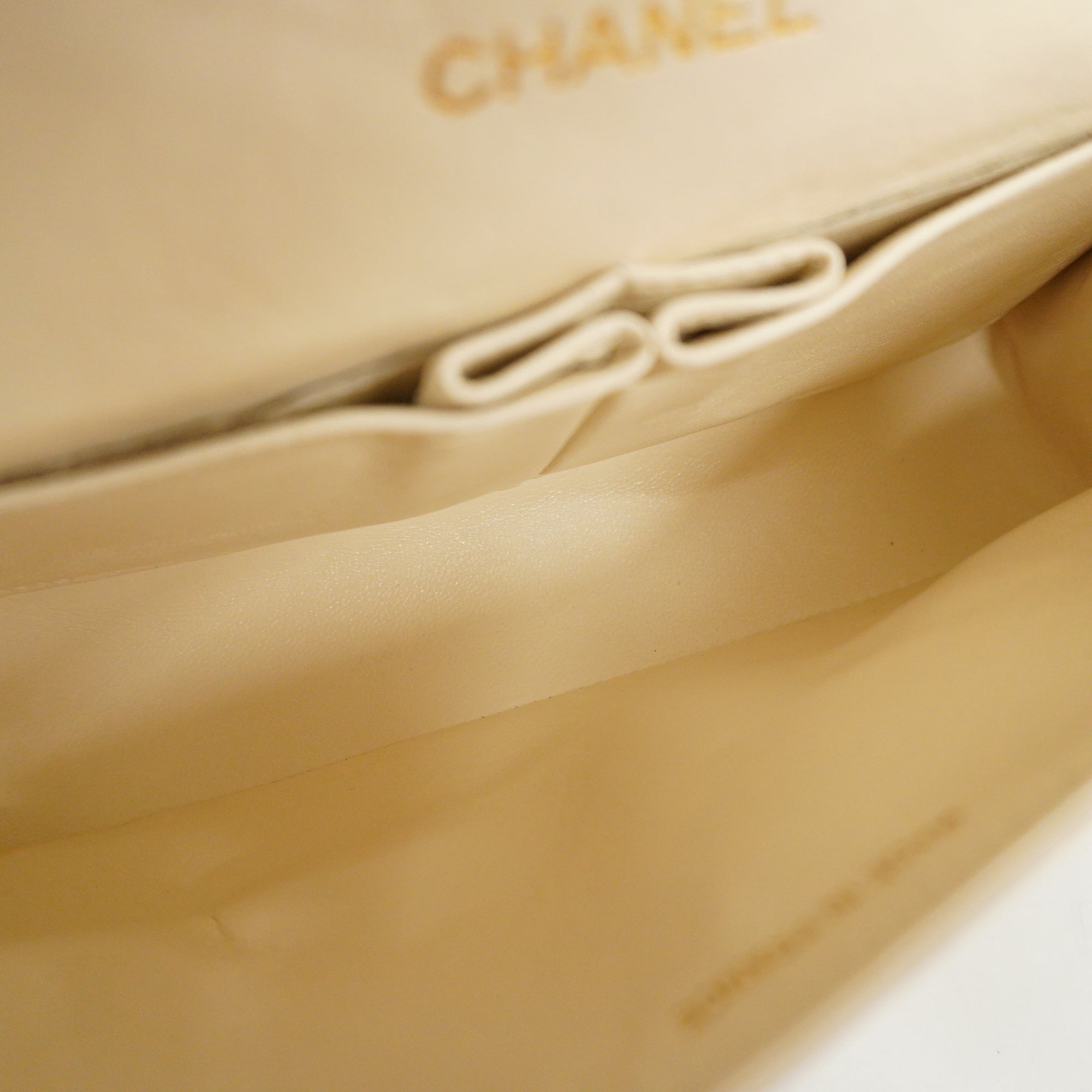 CHANEL  Matelasse W Flap W Chain Women's Leather Shoulder Bag White