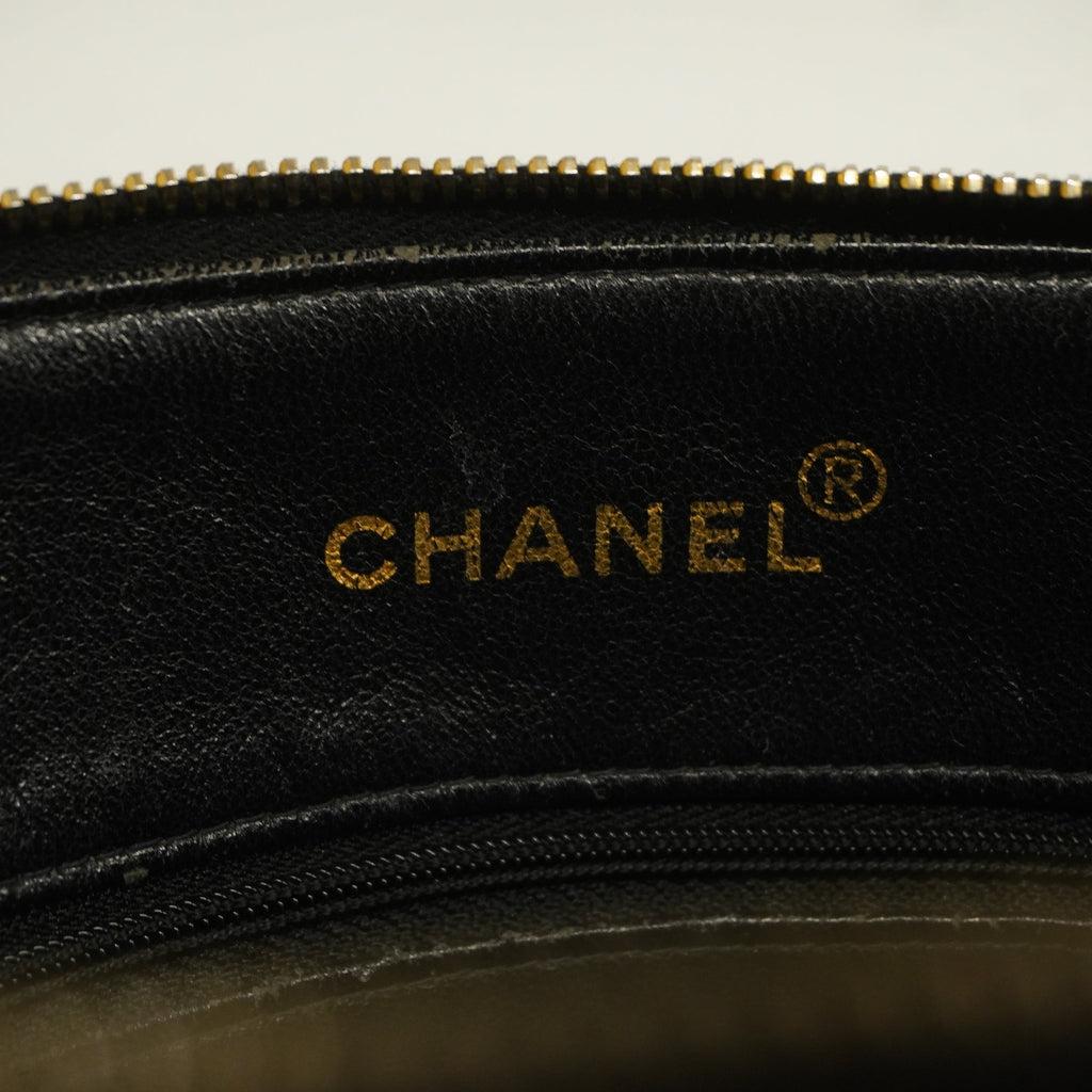CHANEL  Matelasse Chain Shoulder Lambskin Women's Leather Shoulder Bag Black