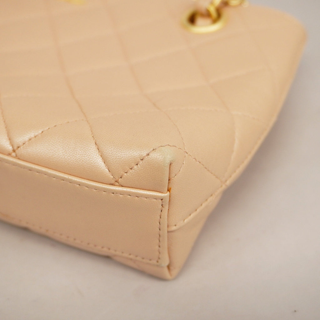 CHANELAuth  Matelasse Women's Leather Handbag Light Pink