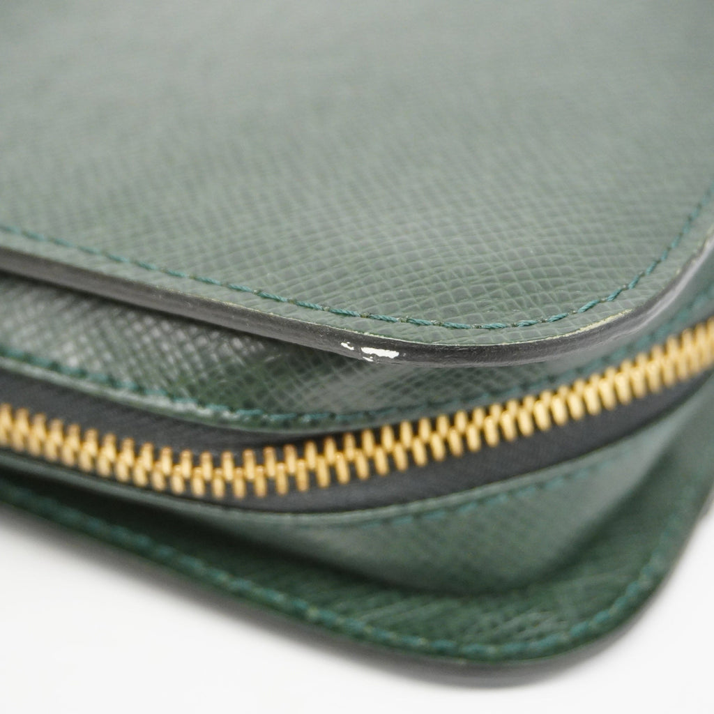 LOUIS VUITTONAuth  Taiga Baikal M30184 Men's Clutch Bag Episea