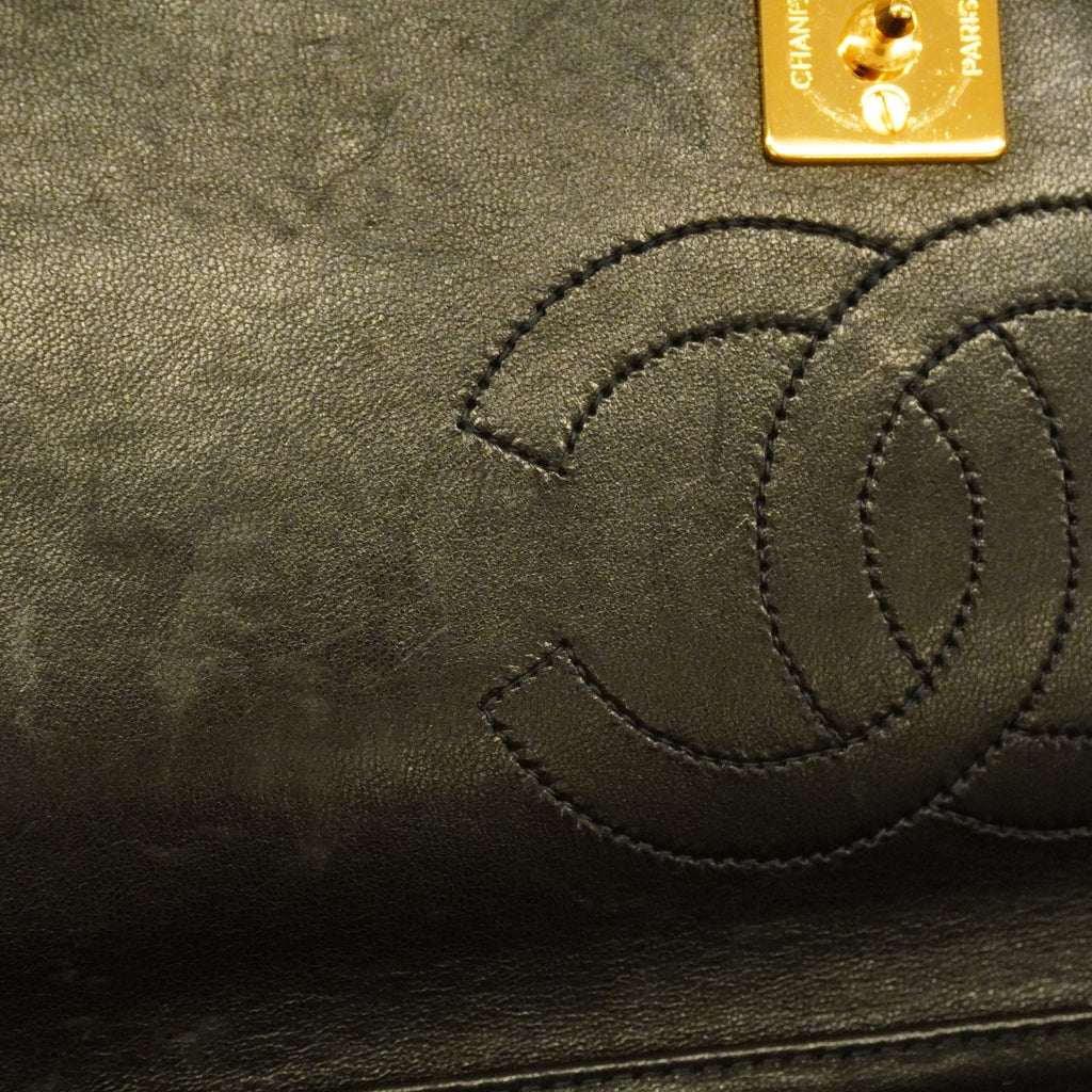 CHANEL  Matelasse Chain Shoulder Women's Leather Shoulder Bag Black