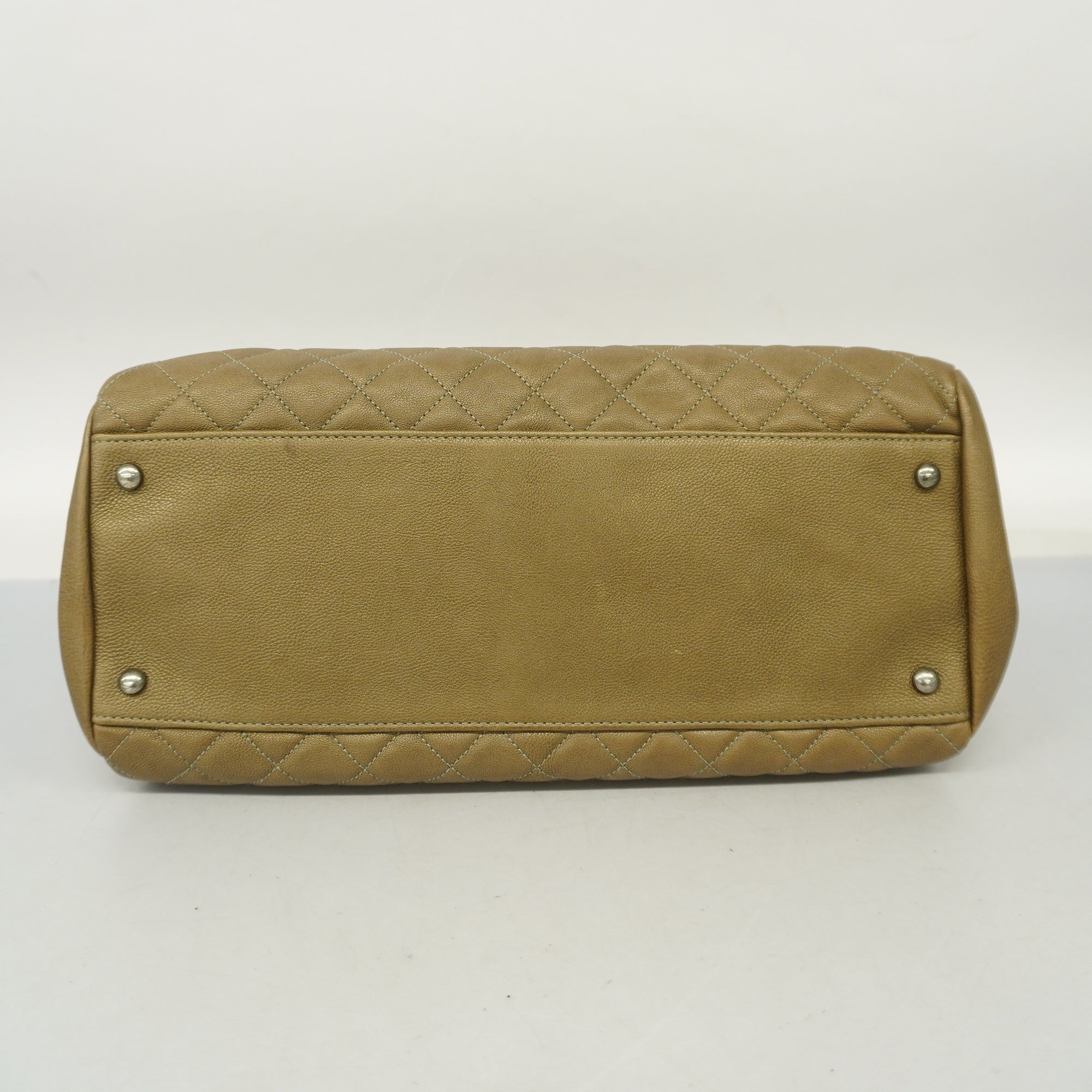 CHANEL  Matelasse Chain Shoulder Women's Leather Shoulder Bag Khaki