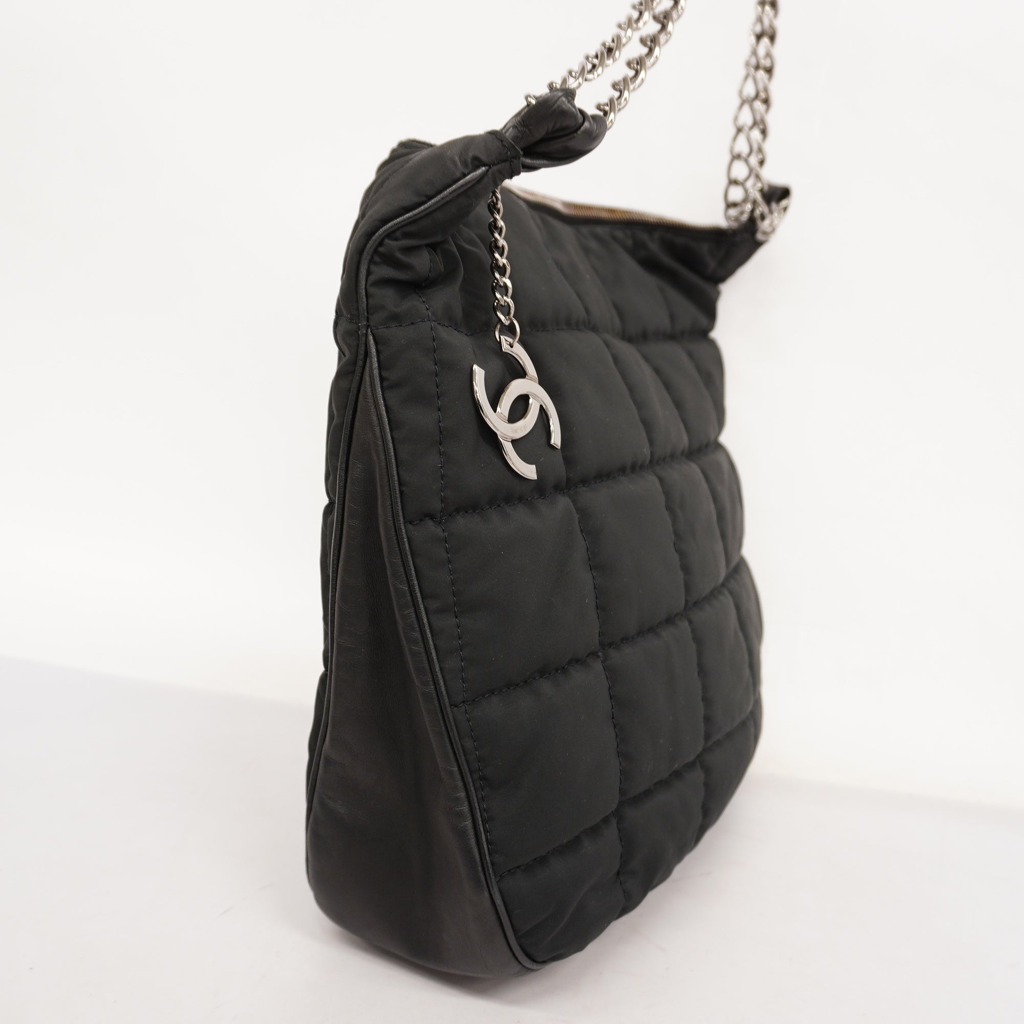 CHANELAuth  Chocolate Bar Chain Shoulder Women's Nylon Shoulder Bag Black