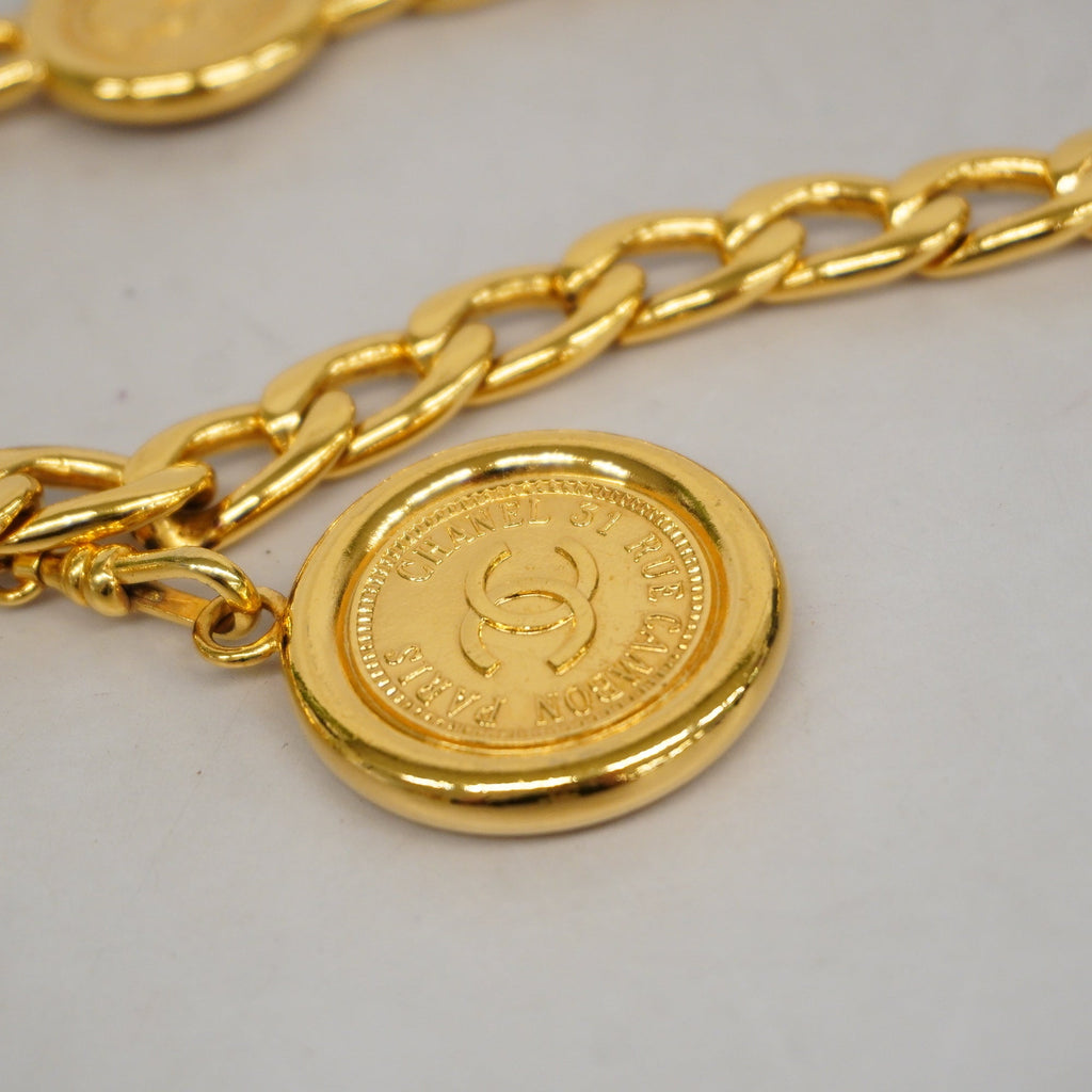 CHANELAuth  Chain Belt Gold Metal Women's Chain Belt Gold
