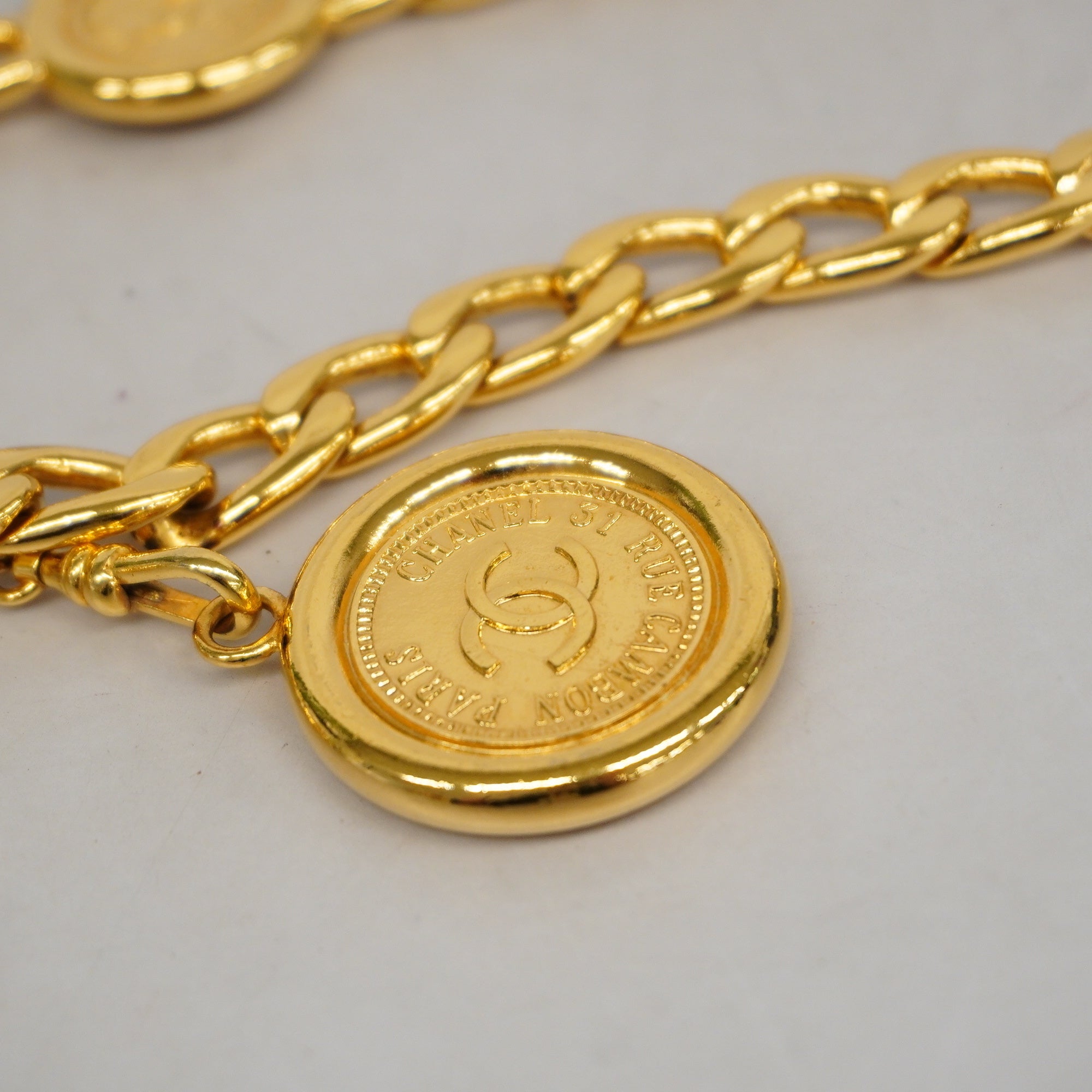 CHANELAuth  Chain Belt Gold Metal Women's Chain Belt Gold