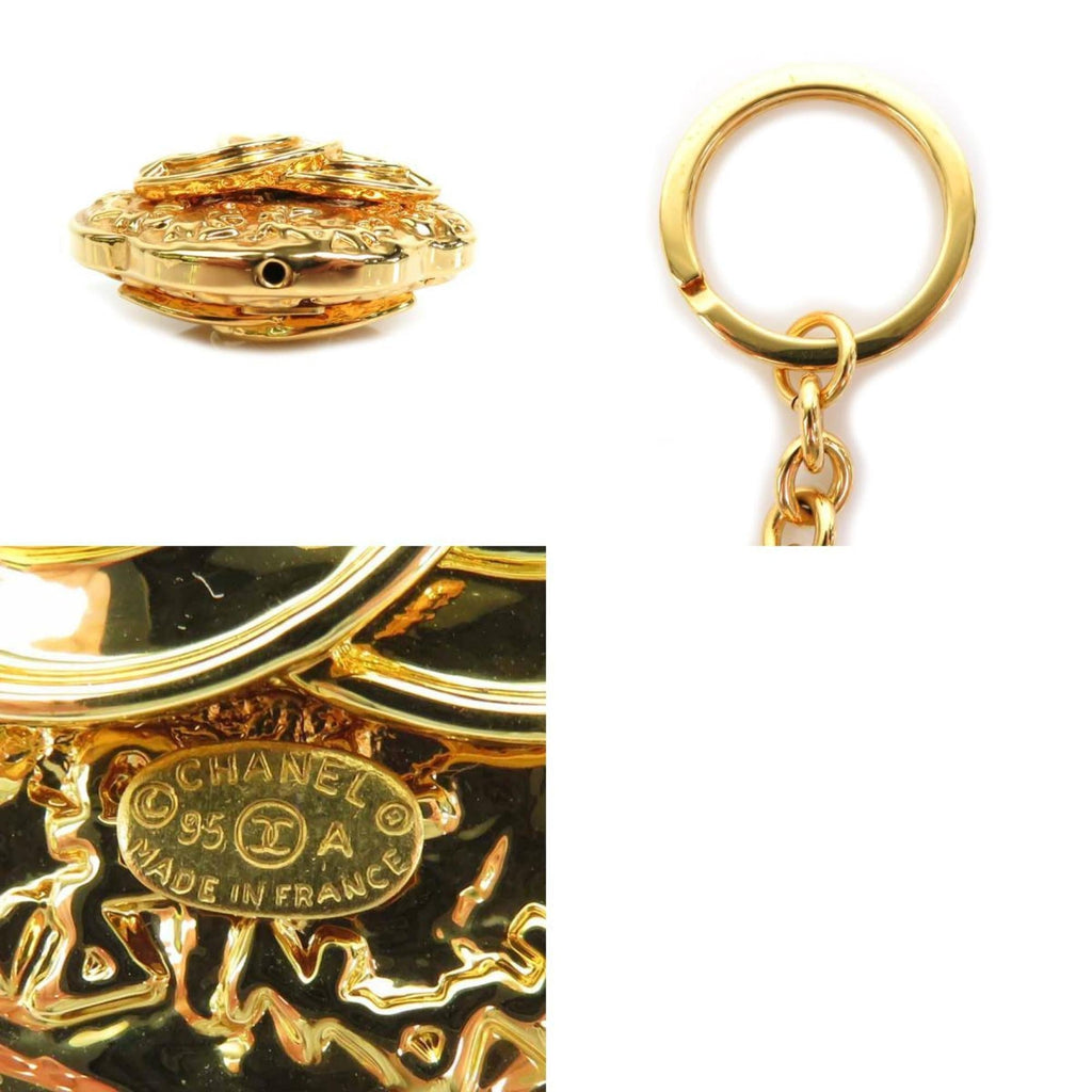 CHANEL charm here mark metal gold unisex