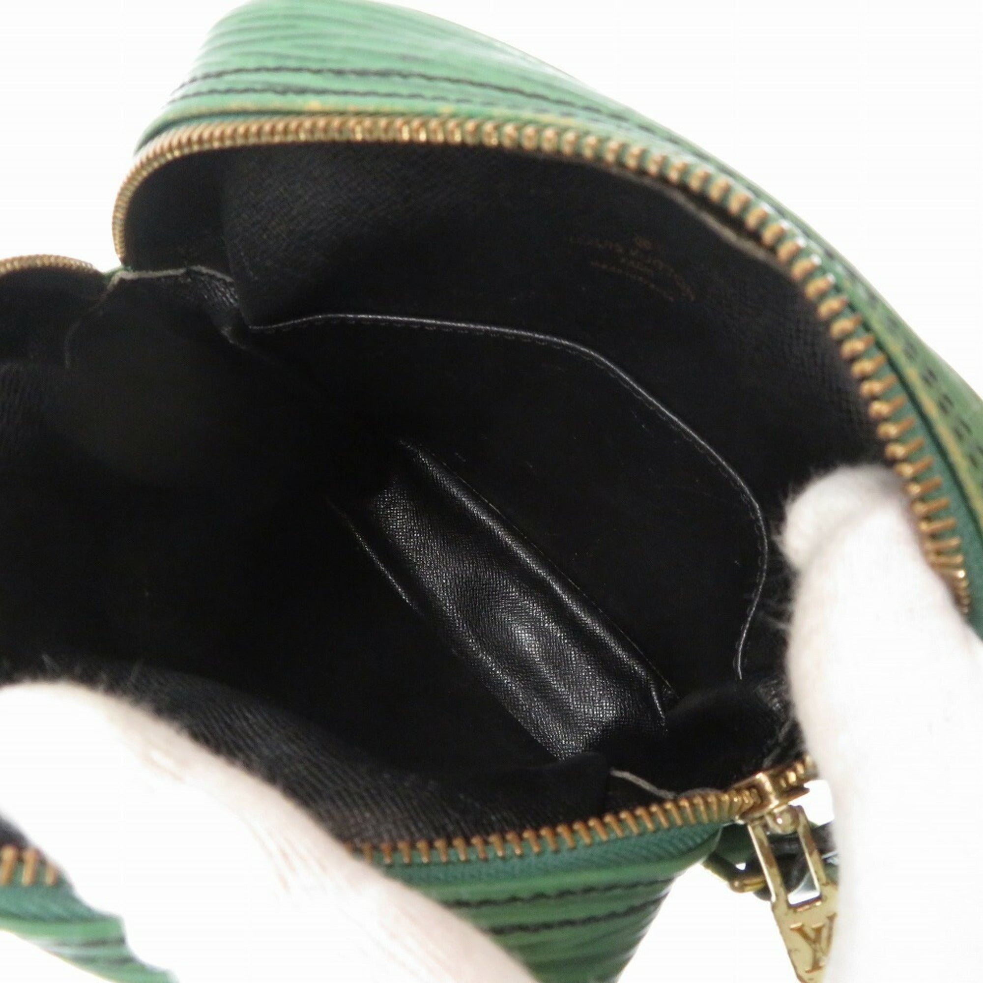 LOUIS VUITTON Epi Danube Shoulder Bag M45634 Borneo Green