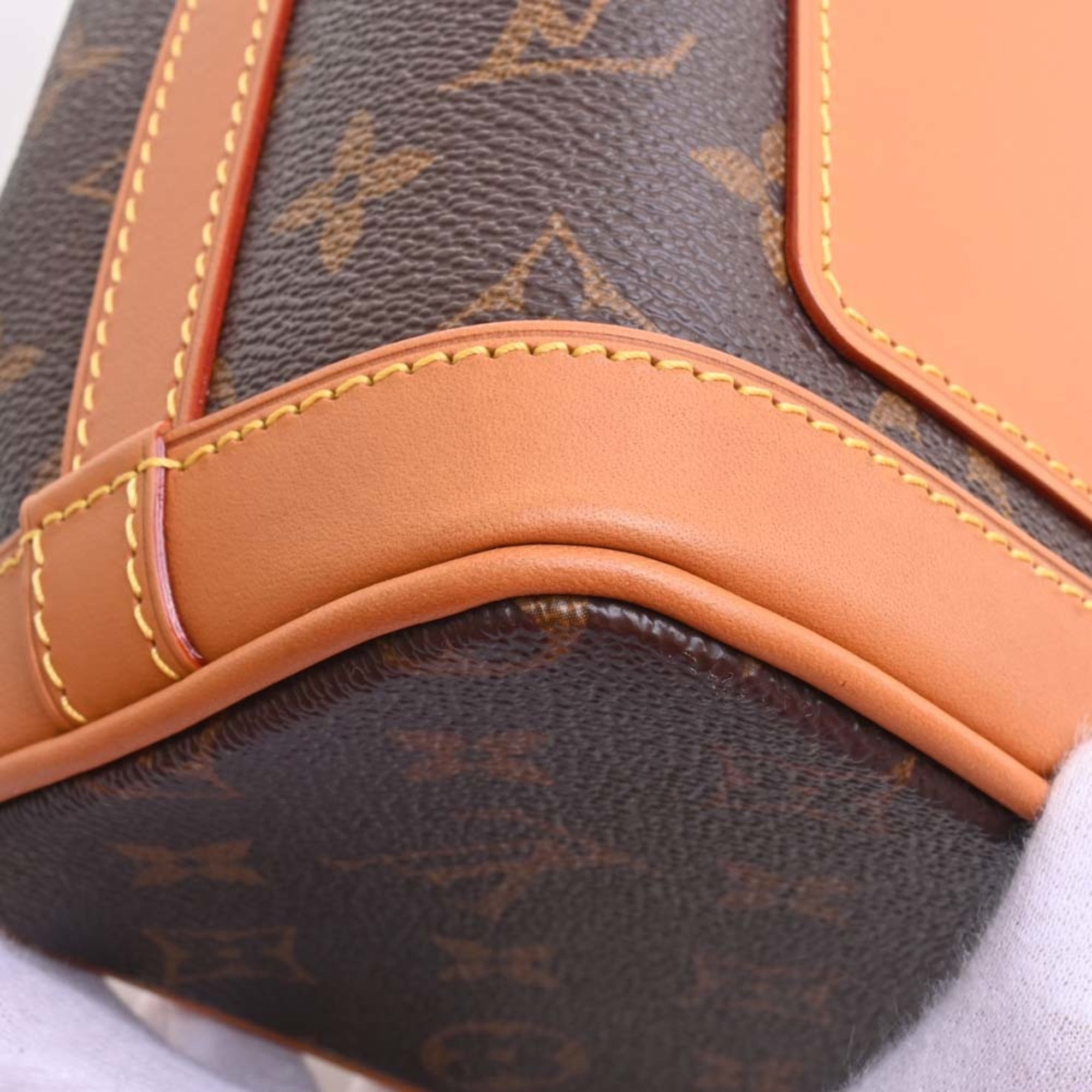 LOUIS VUITTON Monogram Milk Box Shoulder Bag M44877 Brown Women's