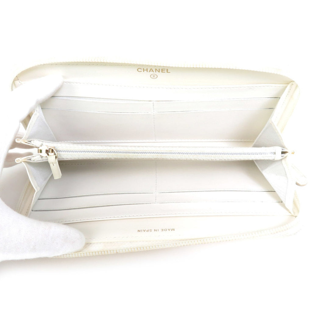 CHANEL Round Zipper Long Wallet Boy Caviar Skin Leather Off-White Gold Women's e55885i