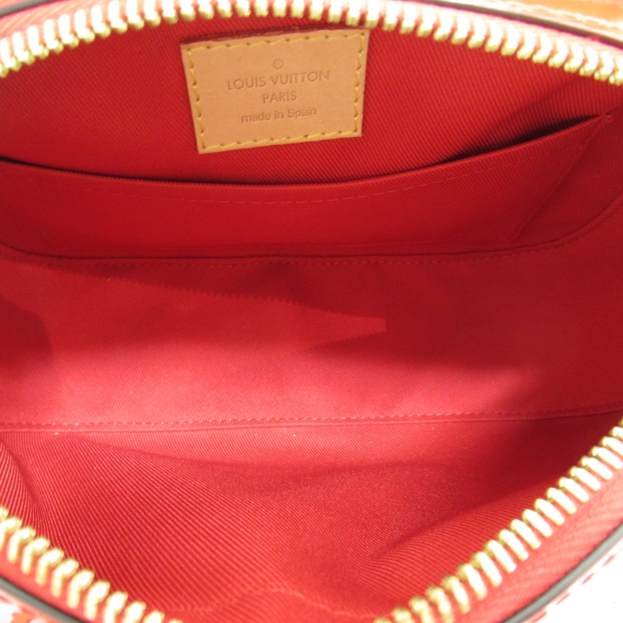 LOUIS VUITTON Santa Monica Shoulder Bag Red Cerise Vernis enamel M90368