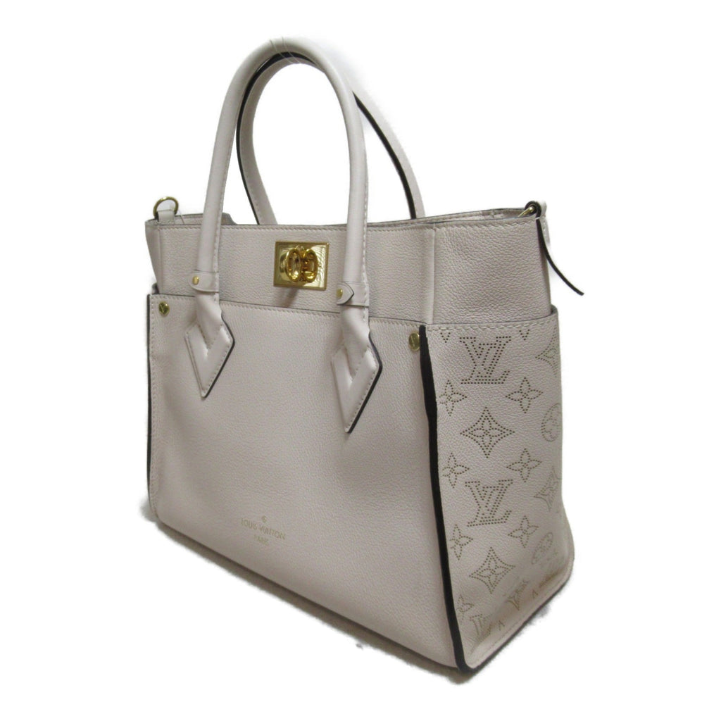 LOUIS VUITTON On My Side MM2wayShoulder Bag Ivory Mahina Calfskin [cowhide] M55802