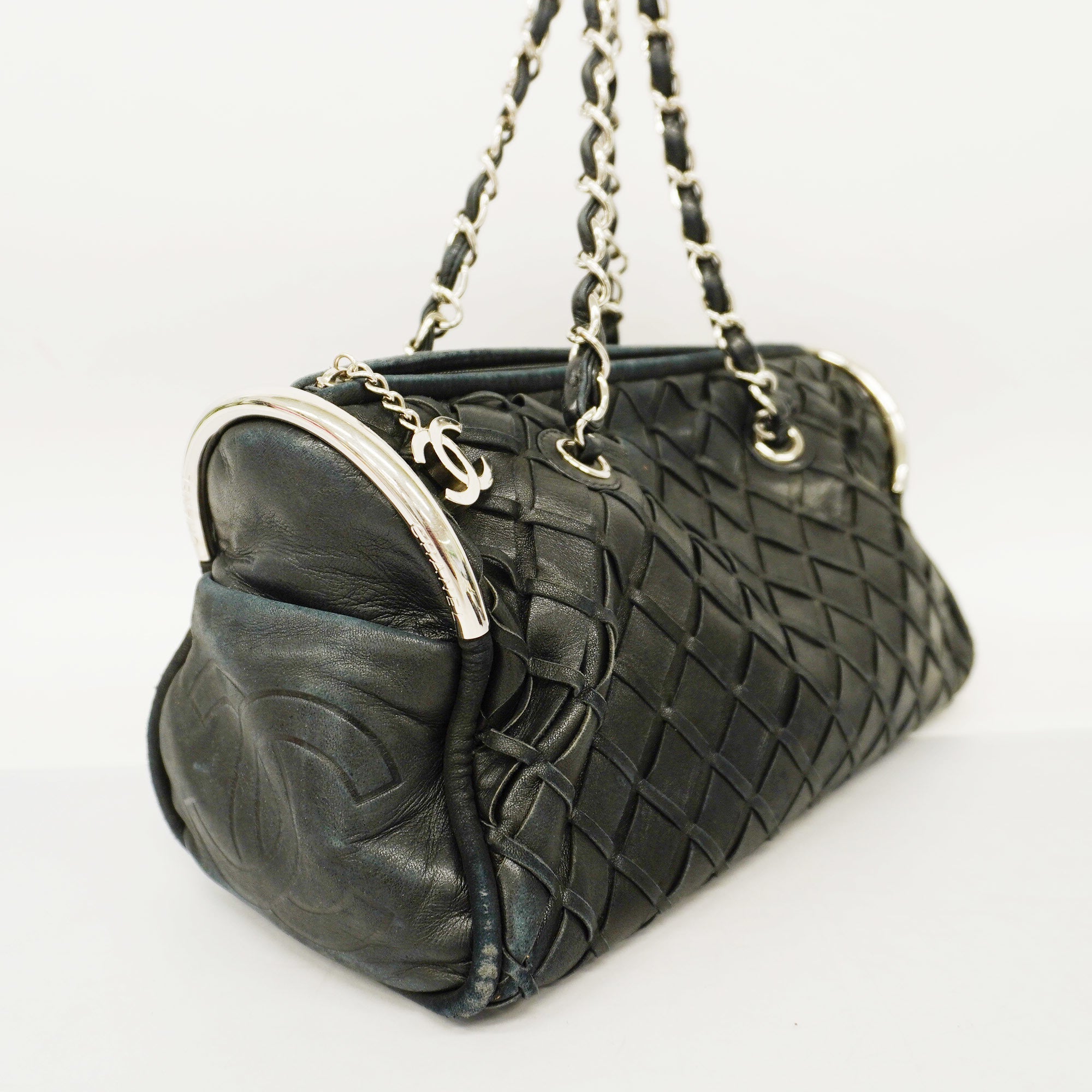 CHANELAuth  Bubble Quilt Chain Shoulder Women's Leather Shoulder Bag