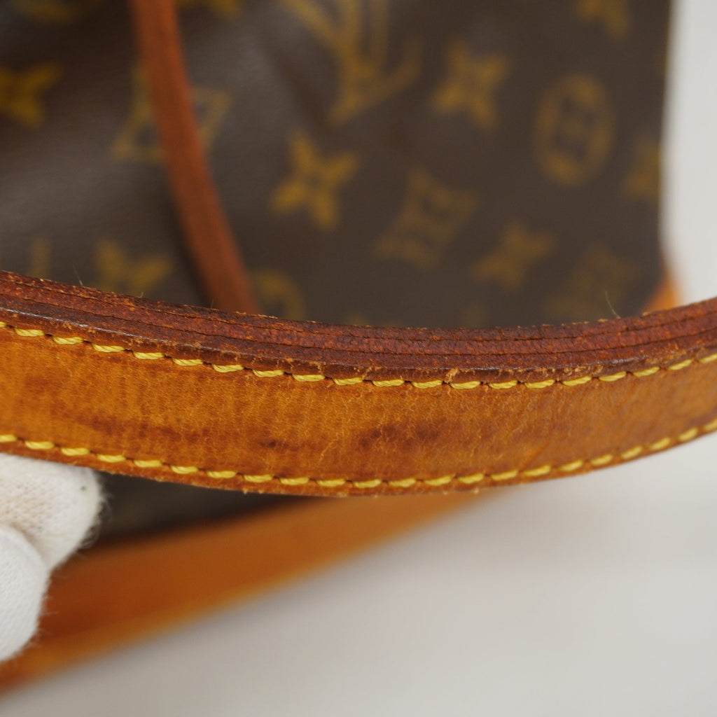 LOUIS VUITTONAuth  Monogram Noe M42224 Women's Shoulder Bag