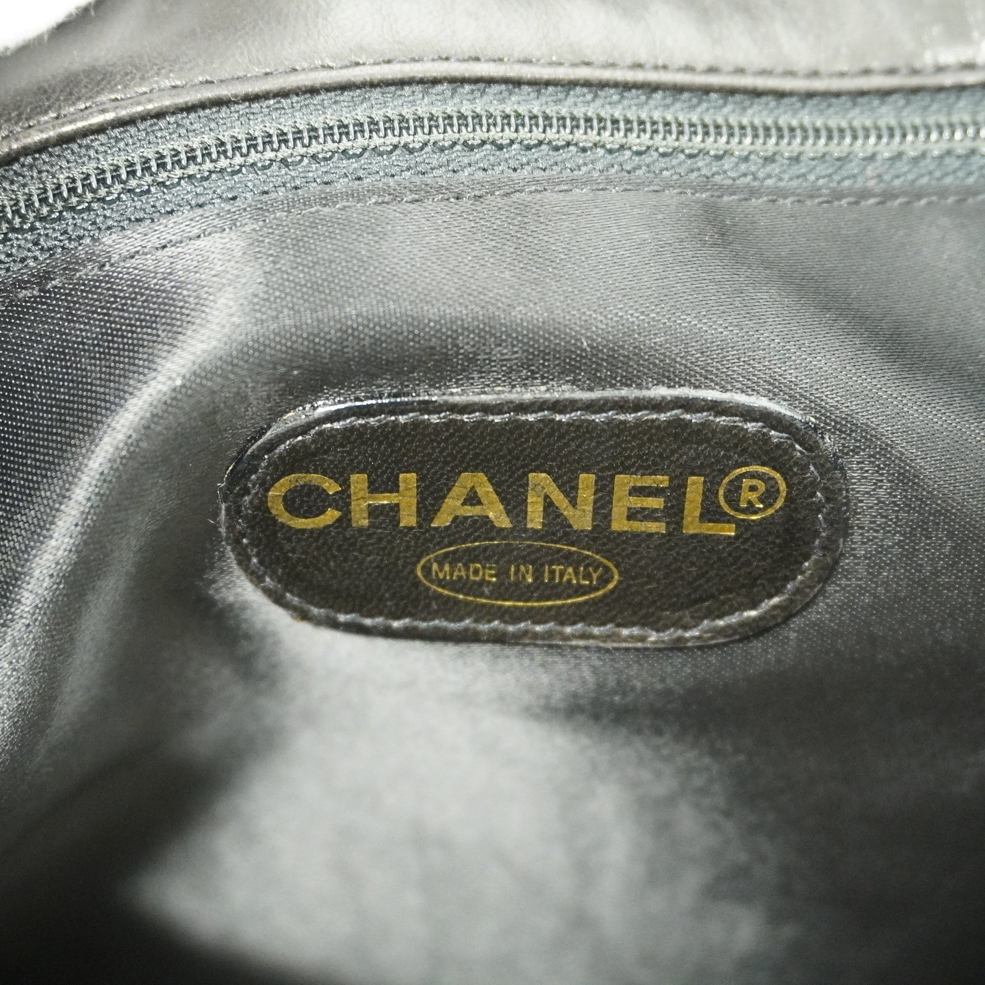 CHANELAuth  Matelasse Lambskin Women's Leather Shoulder Bag Black