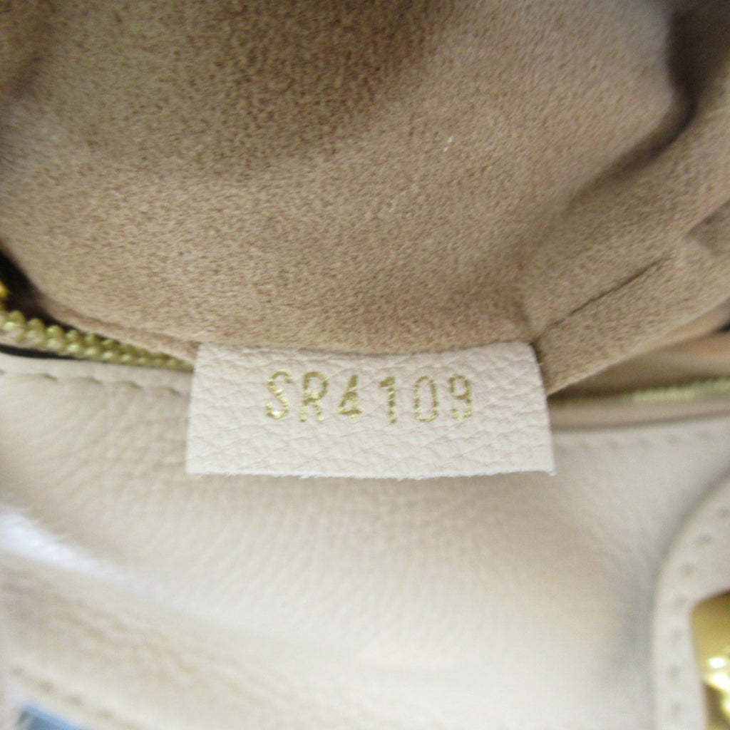 LOUIS VUITTON On My Side MM2wayShoulder Bag Ivory Mahina Calfskin [cowhide] M55802