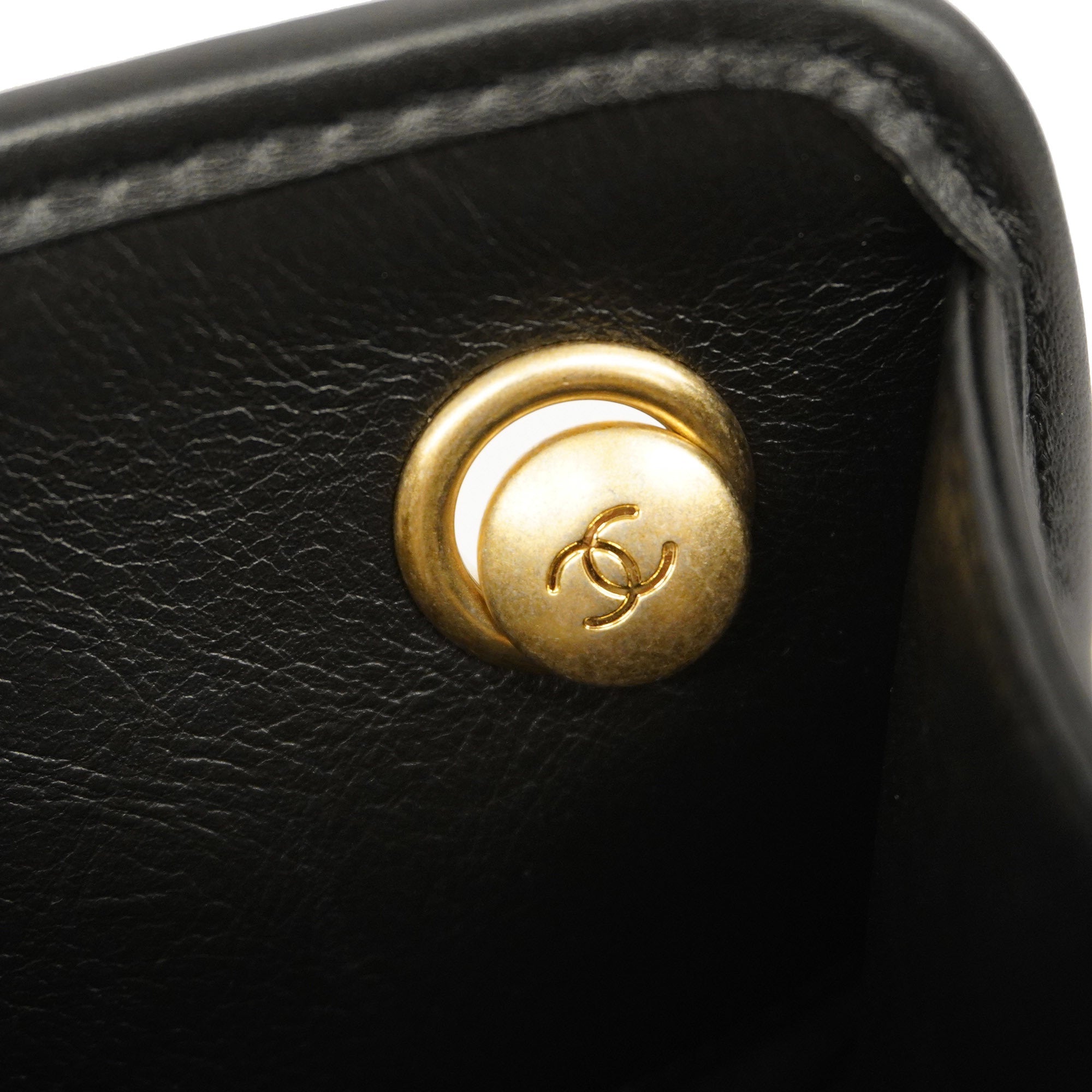 CHANELAuth  Matelasse Chain Shoulder Lambskin Women's Leather Shoulder Bag Black