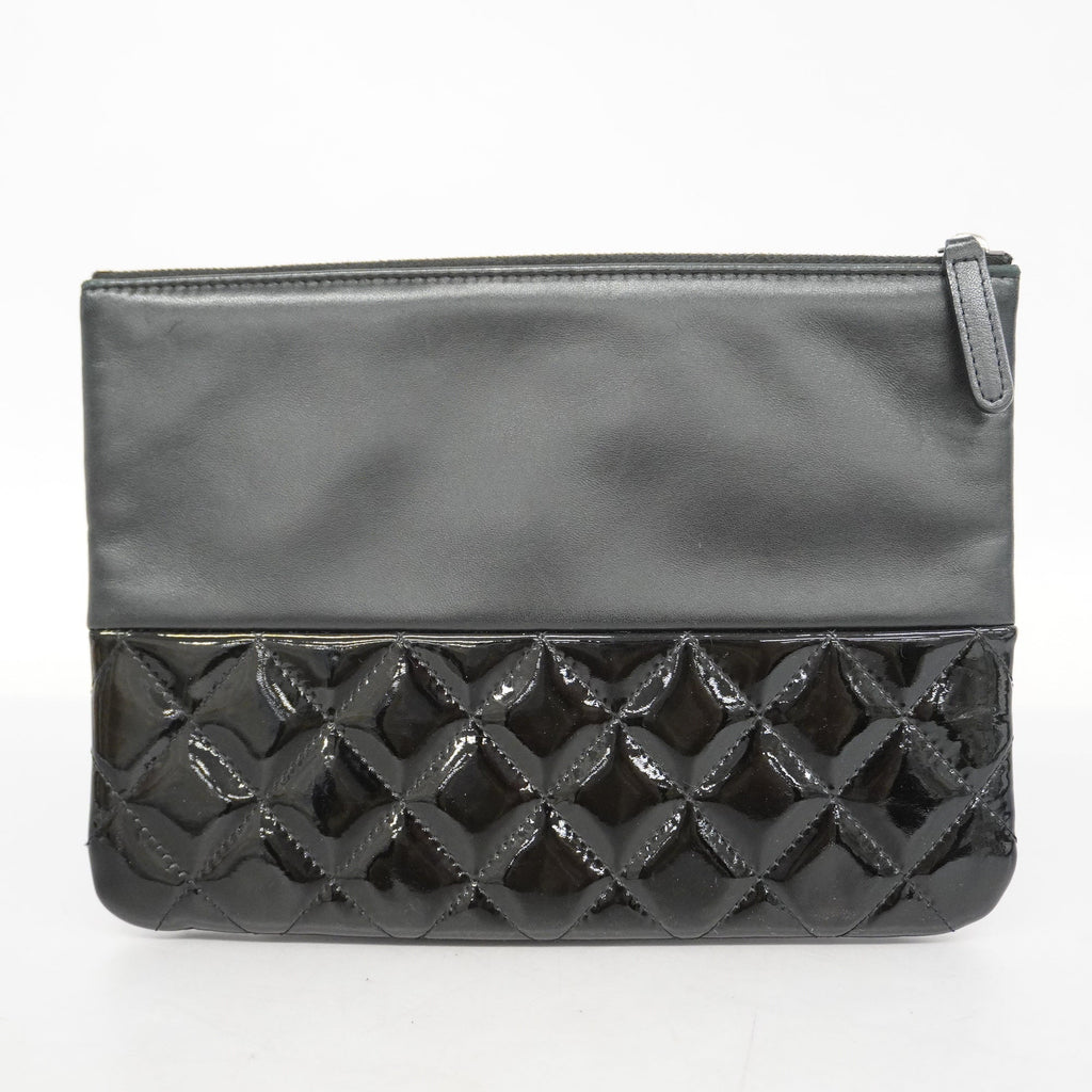 CHANELAuth  Matelasse Women's Leather,Patent Leather Clutch Bag Black
