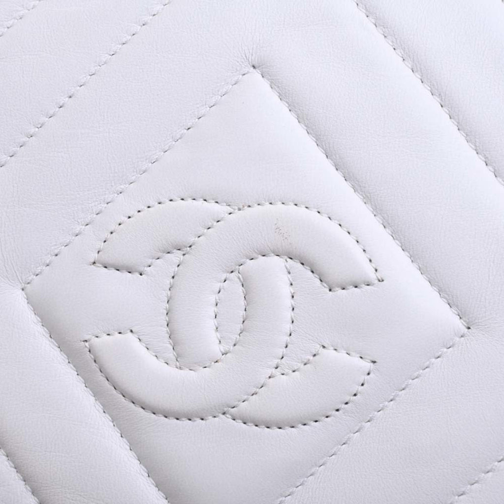 CHANEL Leather Coco Mark Chain Shoulder Bag White Ladies