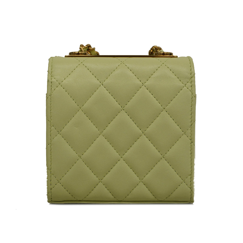 CHANELAuth  Matelasse Chain Shoulder Lambskin Women's Leather Shoulder Bag