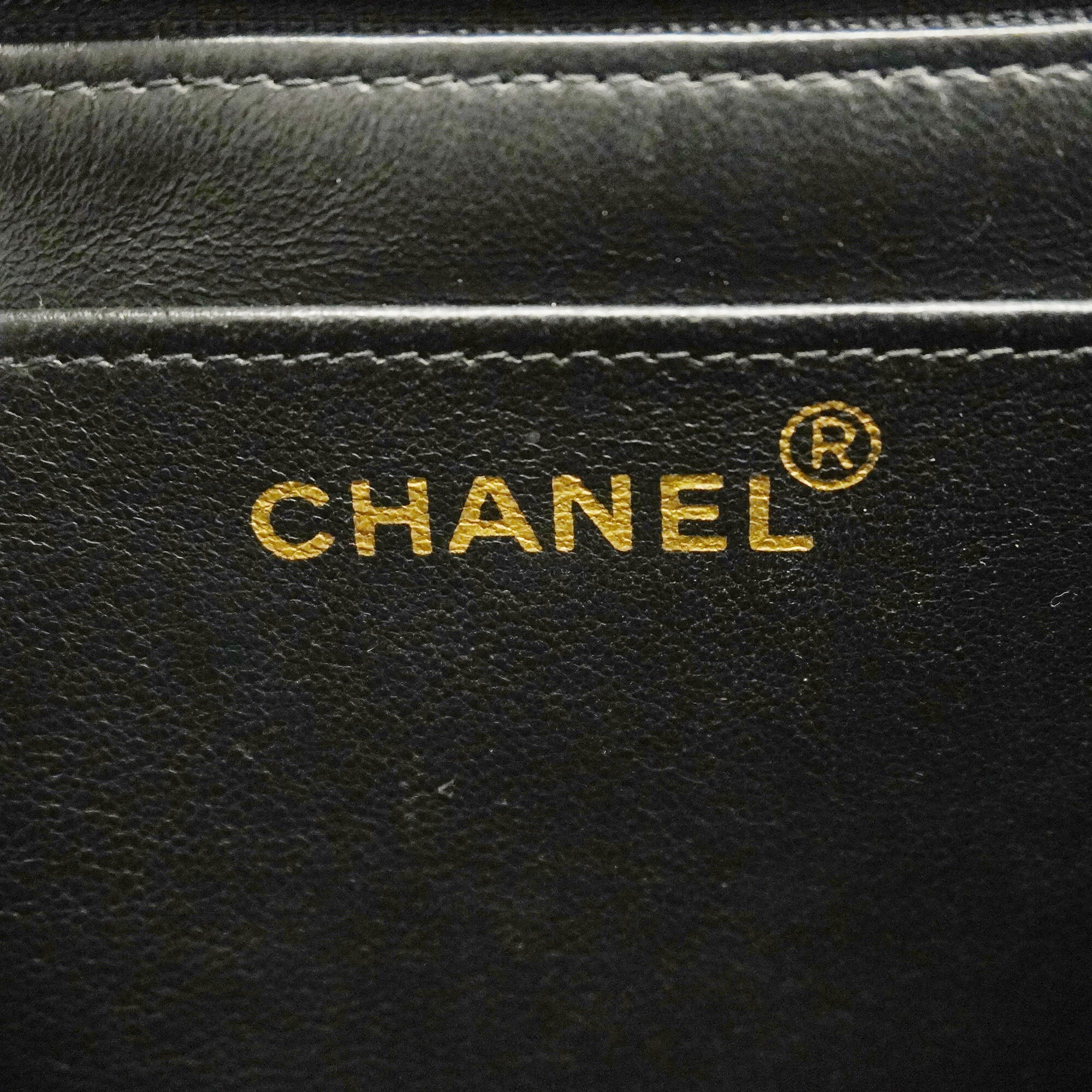 CHANELAuth  Matelasse Lambskin Women's Leather Handbag Black