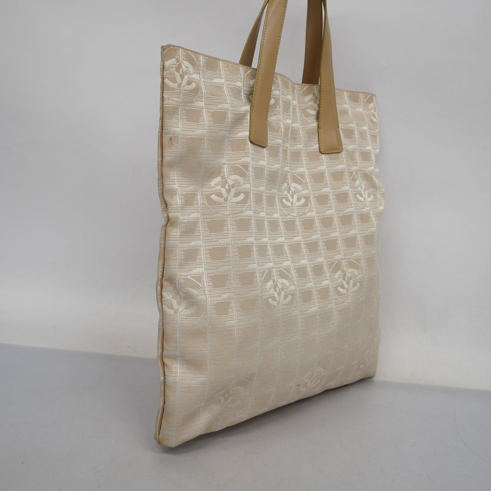CHANELAuth  New Travel Line Women's Leather,Nylon Tote Bag Beige