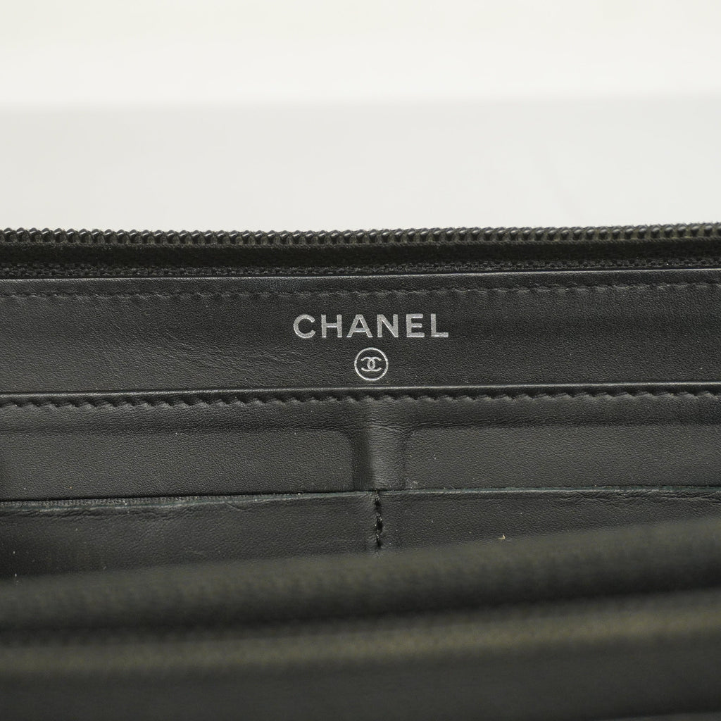 CHANEL  Long Wallet [bi-fold] Gold Hardware Women's Caviar Leather Long Wall