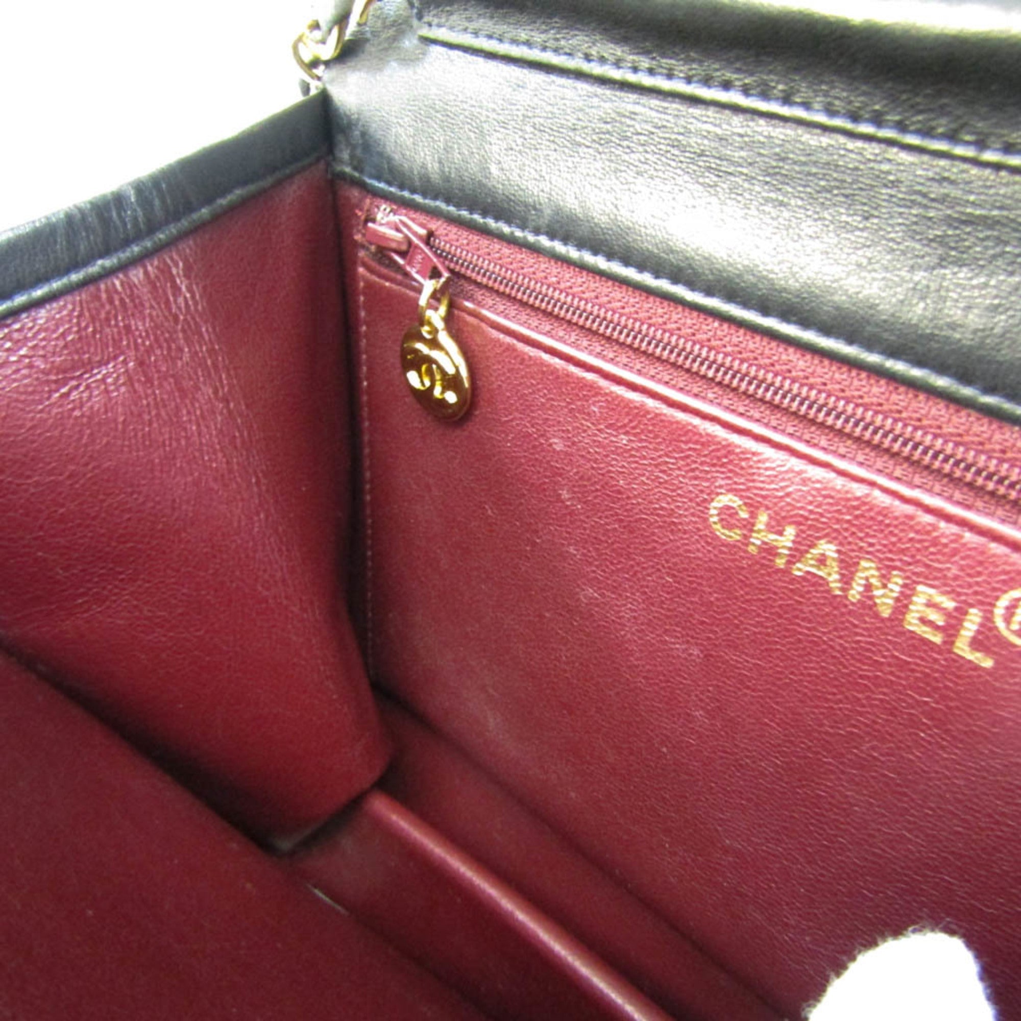 CHANEL Matelasse A03569 Women's Leather Shoulder Bag